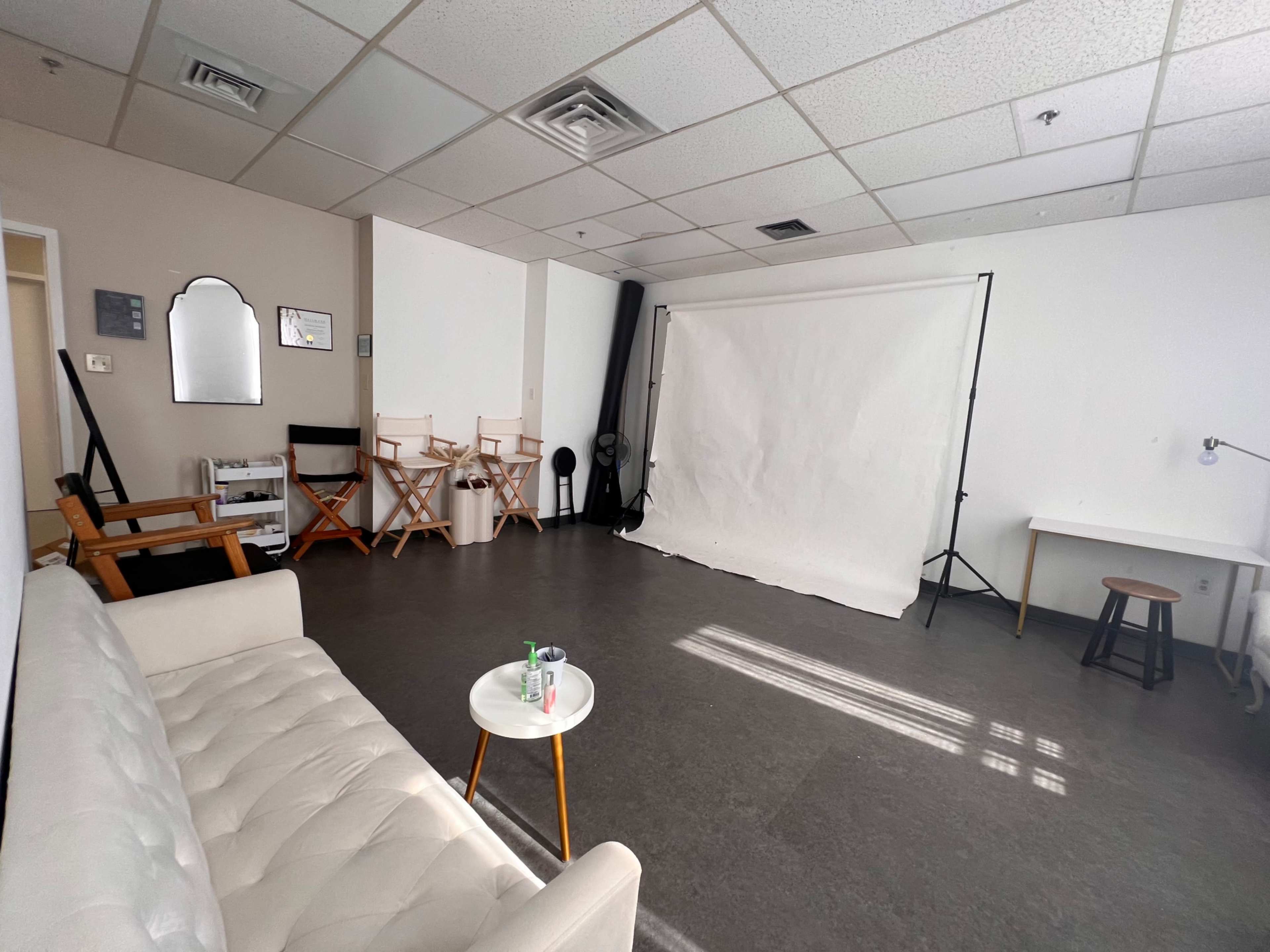 Photo & Content Creative Suite Image in Meriden, Meriden, CT