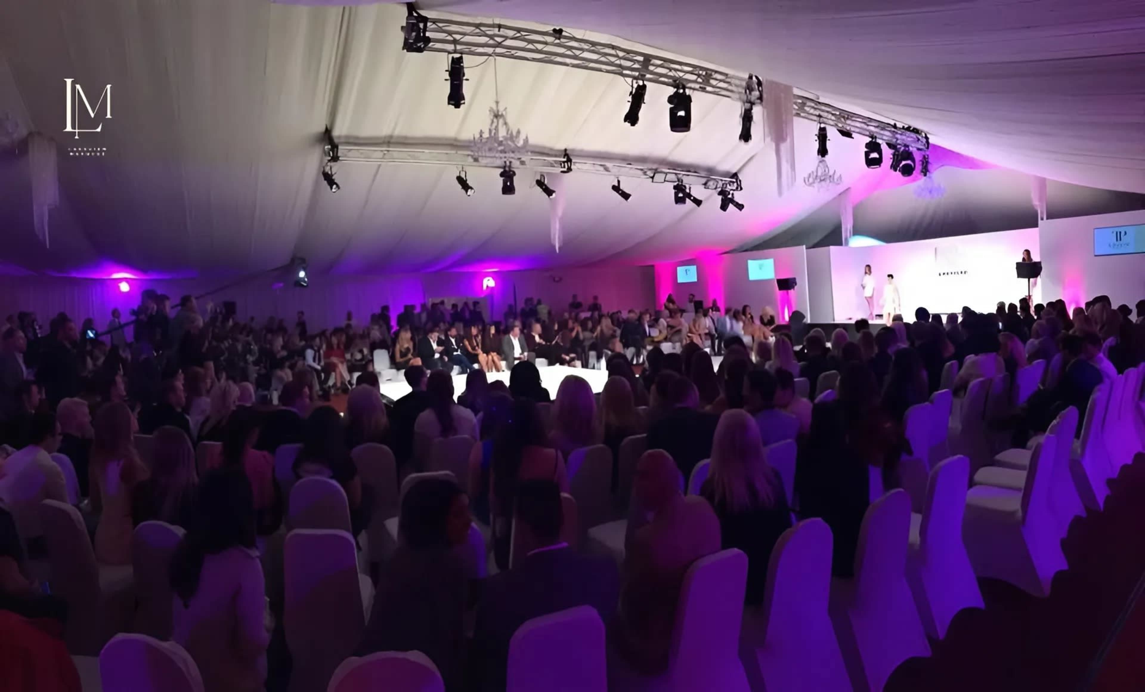 Lakeview Marquee Event Venue Image in Ilford, illford, ENG