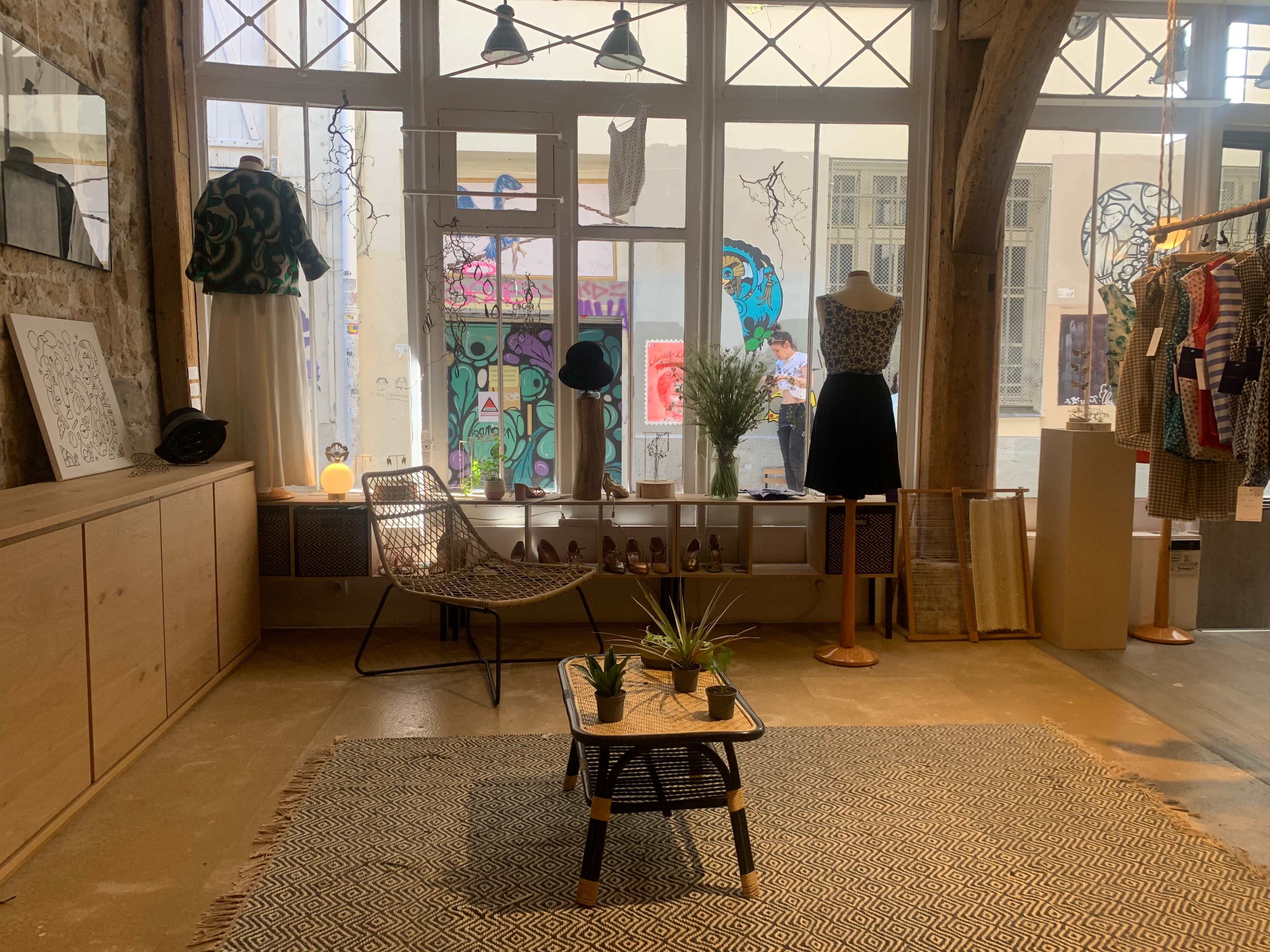 Atelier lumineux avec vitrine – Bastille Image in Quinze-Vingts, Paris