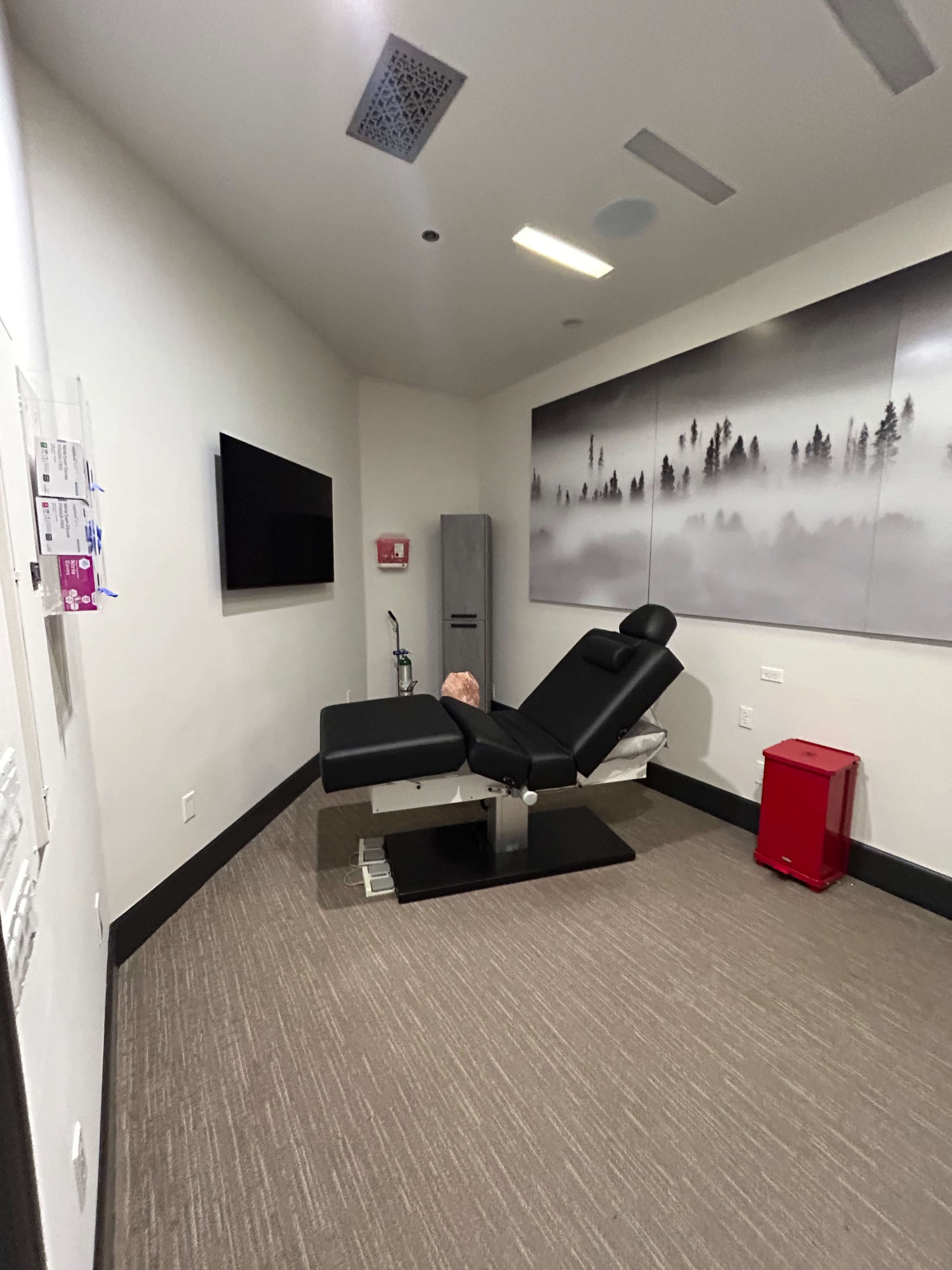 Office/Medical Space Image in Eastern Malibu, Malibu, CA