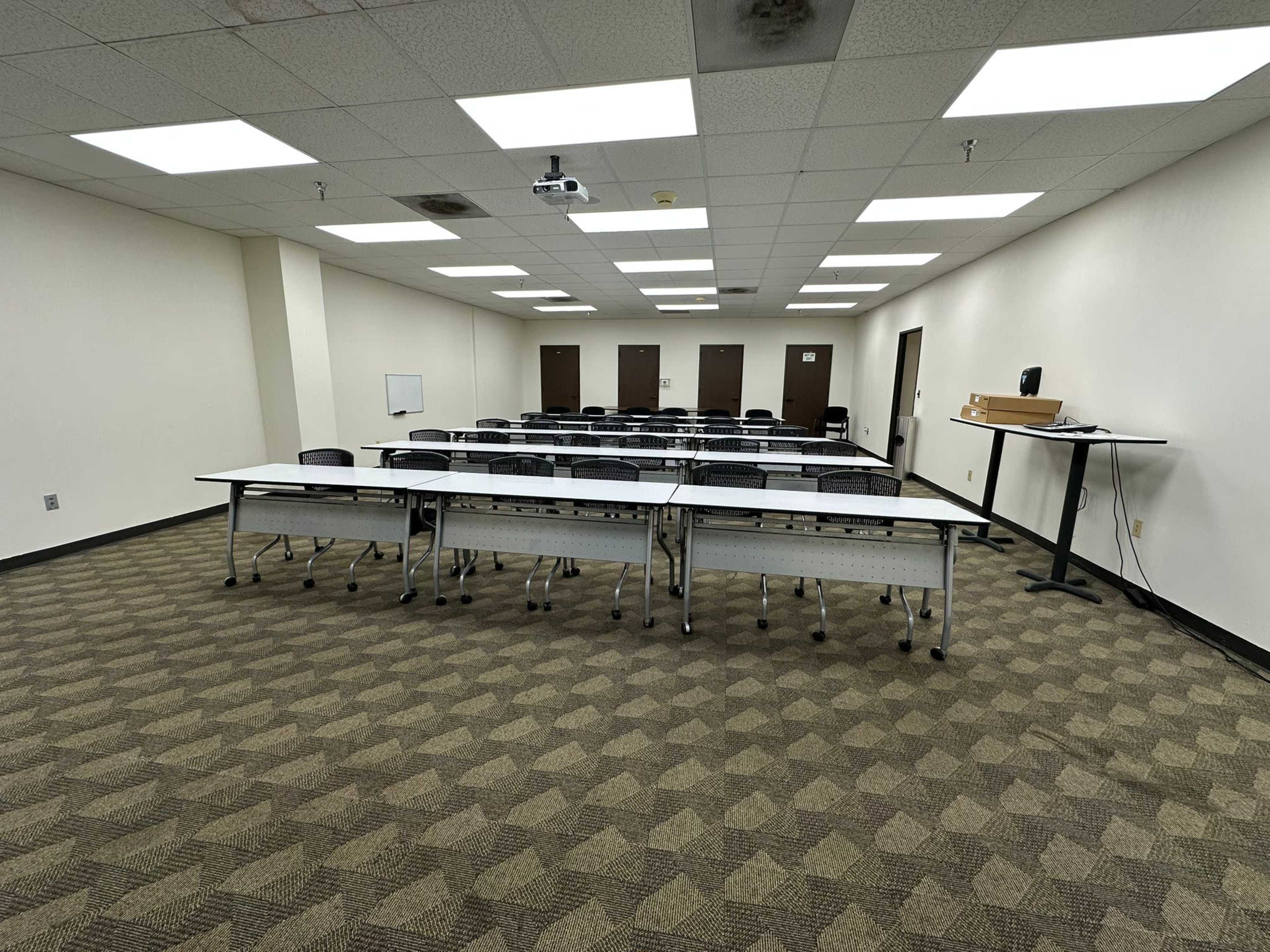 Modern Multipurpose meeting room Image in South Main, Houston, TX