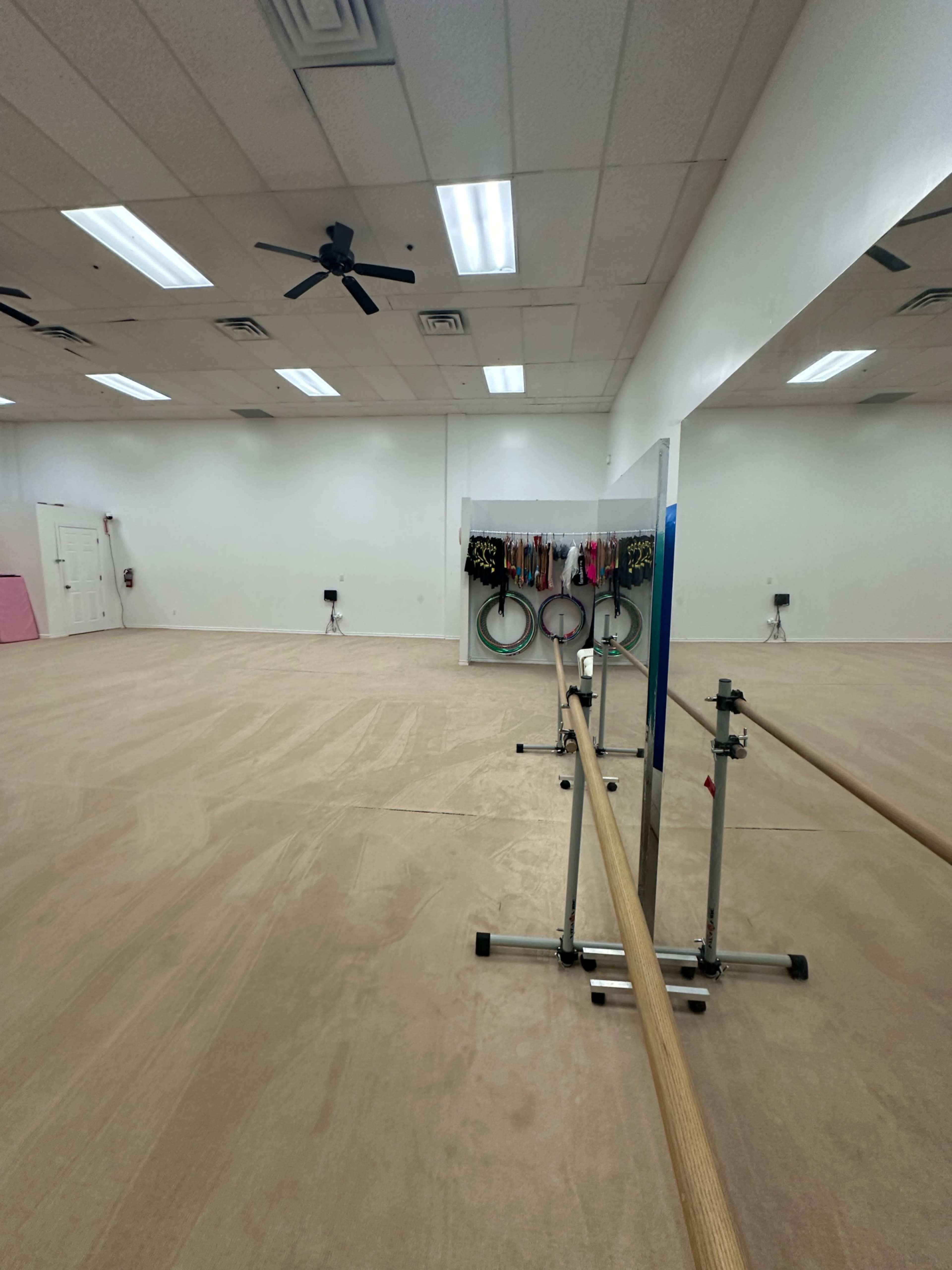 Studio at the edge of suburb Image in Barrhaven, Ottawa, ON