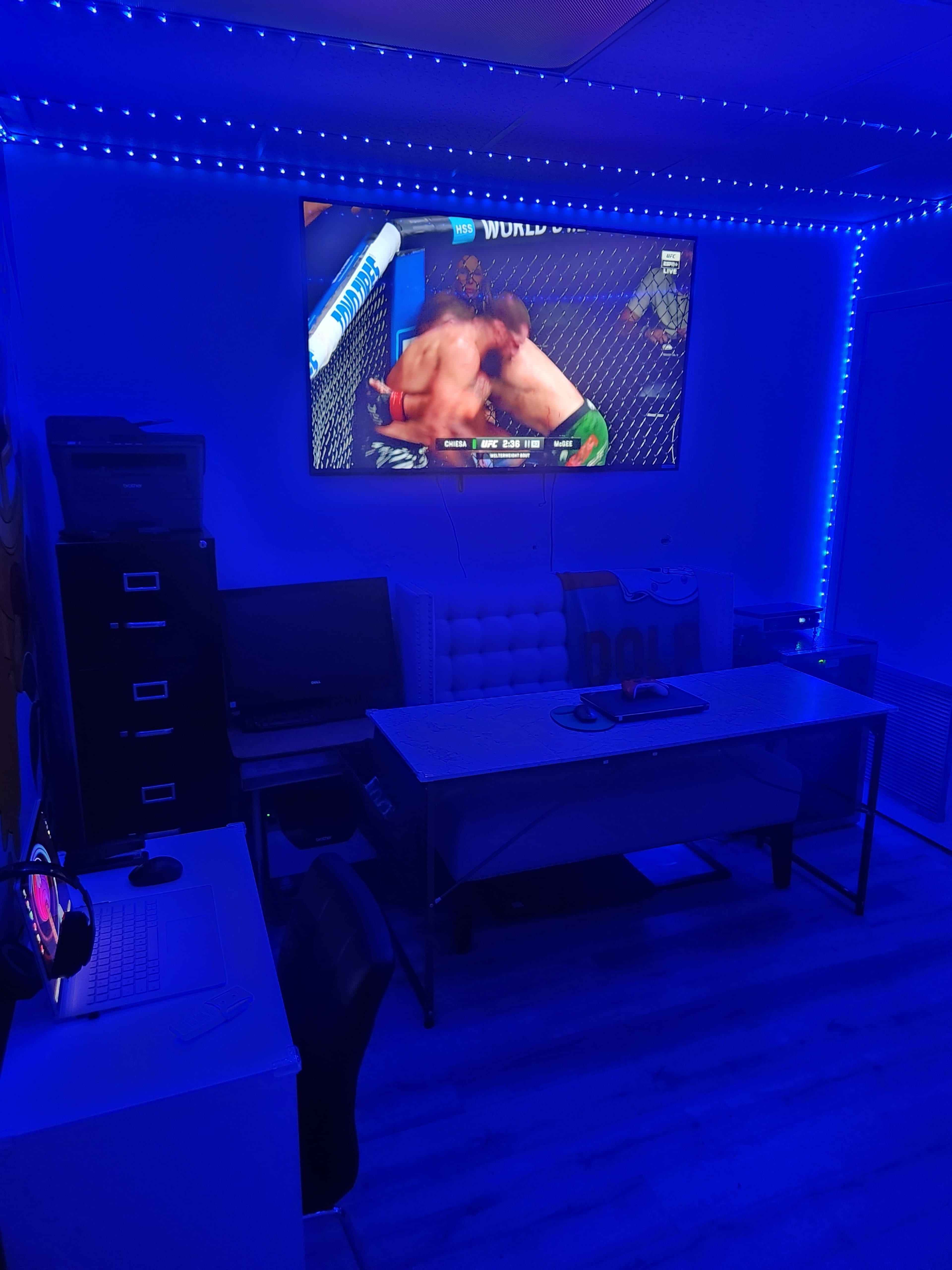 Multiple Purpose Office and Relaxation Lounge Hub Image in Sunrise, Sunrise, FL