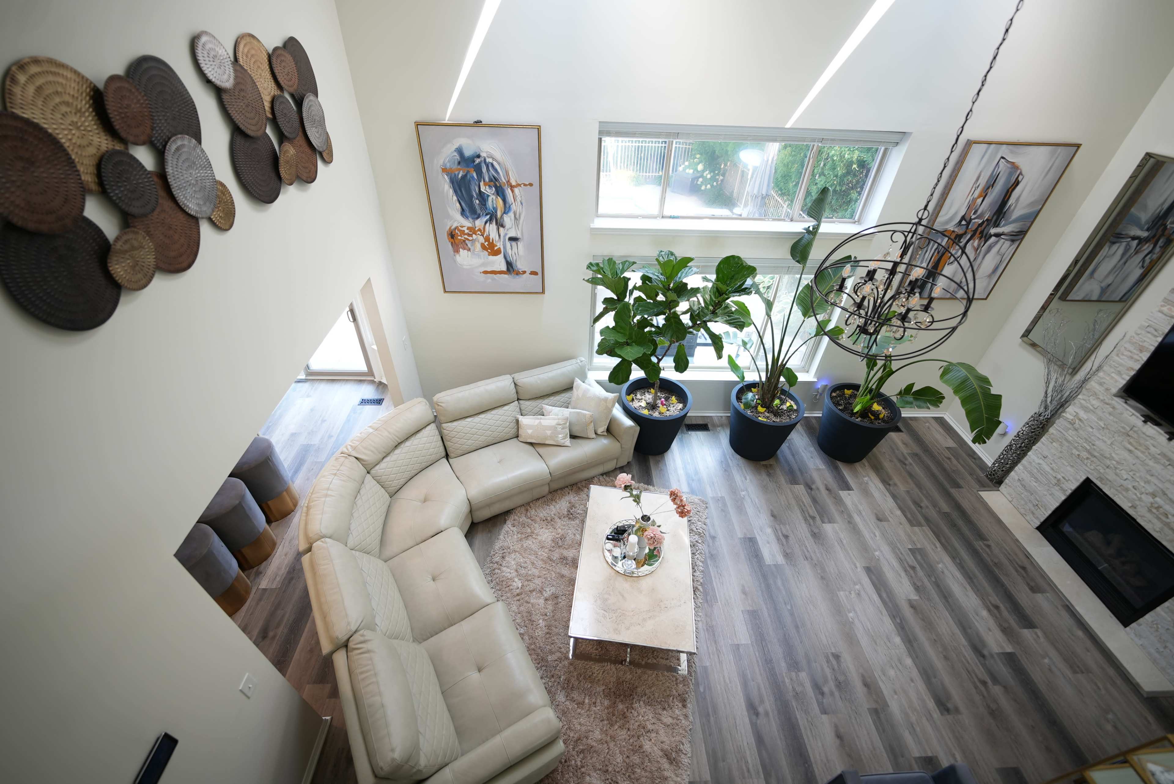 Production House in Michigan w/Pool Image in Macomb Township, Macomb, MI