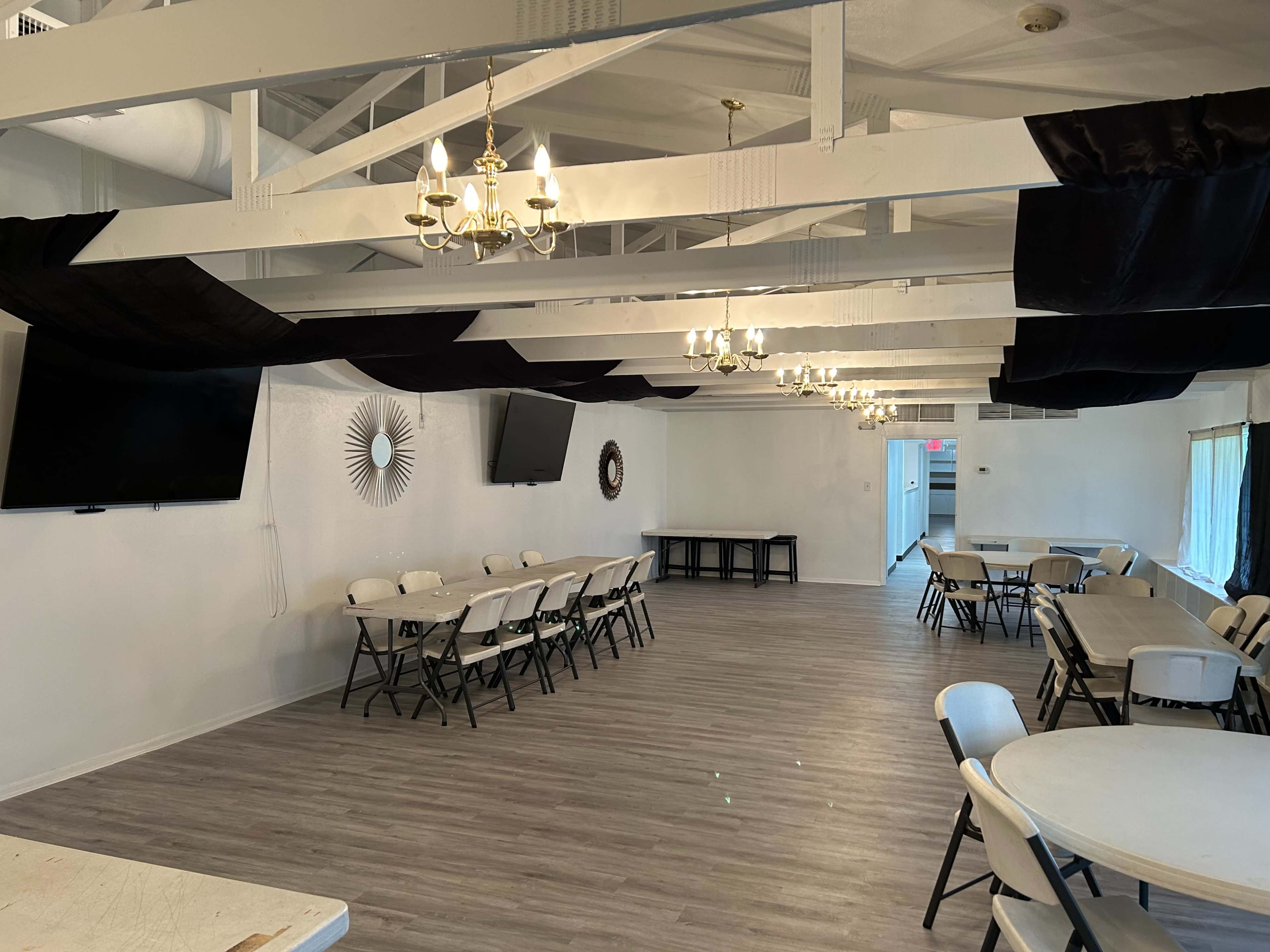 Urban Multipurpose and Spacious Event Center w/ Kitchen Image in Cedar Crest, Dallas, TX