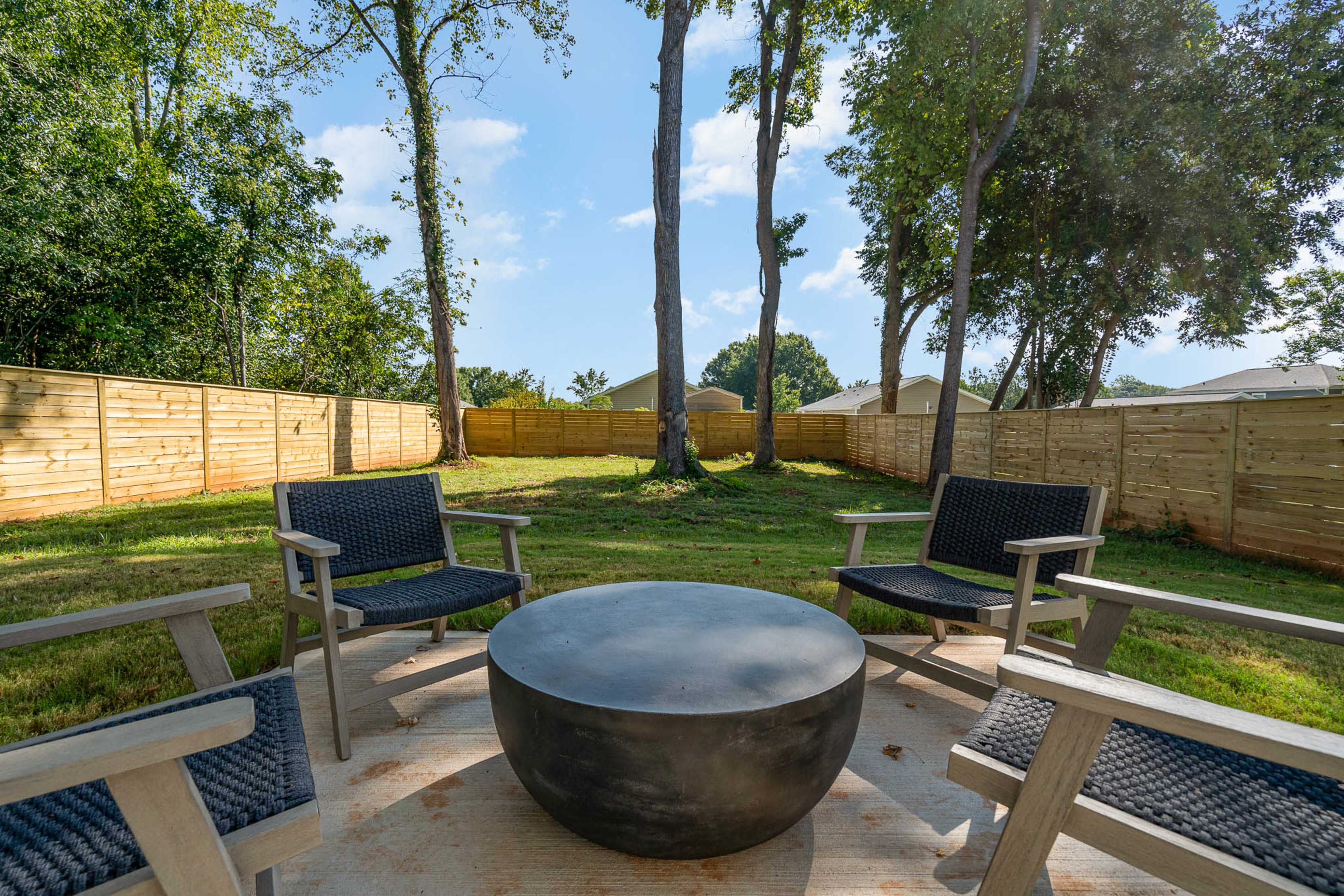 Stylish Modern Home with Open Layout & Outdoor Seating Image in Arbor Glen, Charlotte, NC