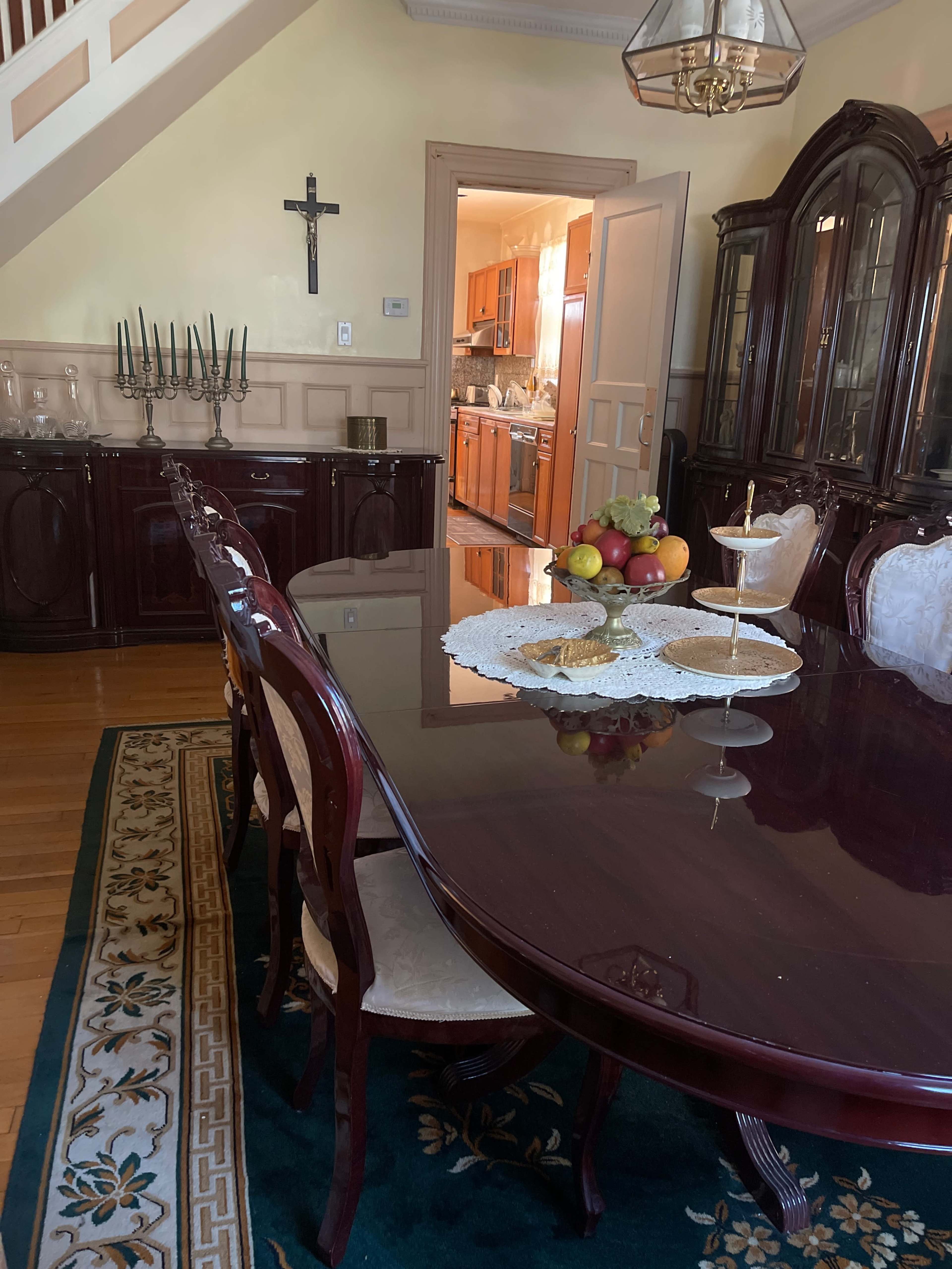 Luxury Production-Ready Historic Brooklyn Home: A Residence for Film, Commercial & Upscsle or Prestige Political Events Image in Flatbush, Brooklyn, NY