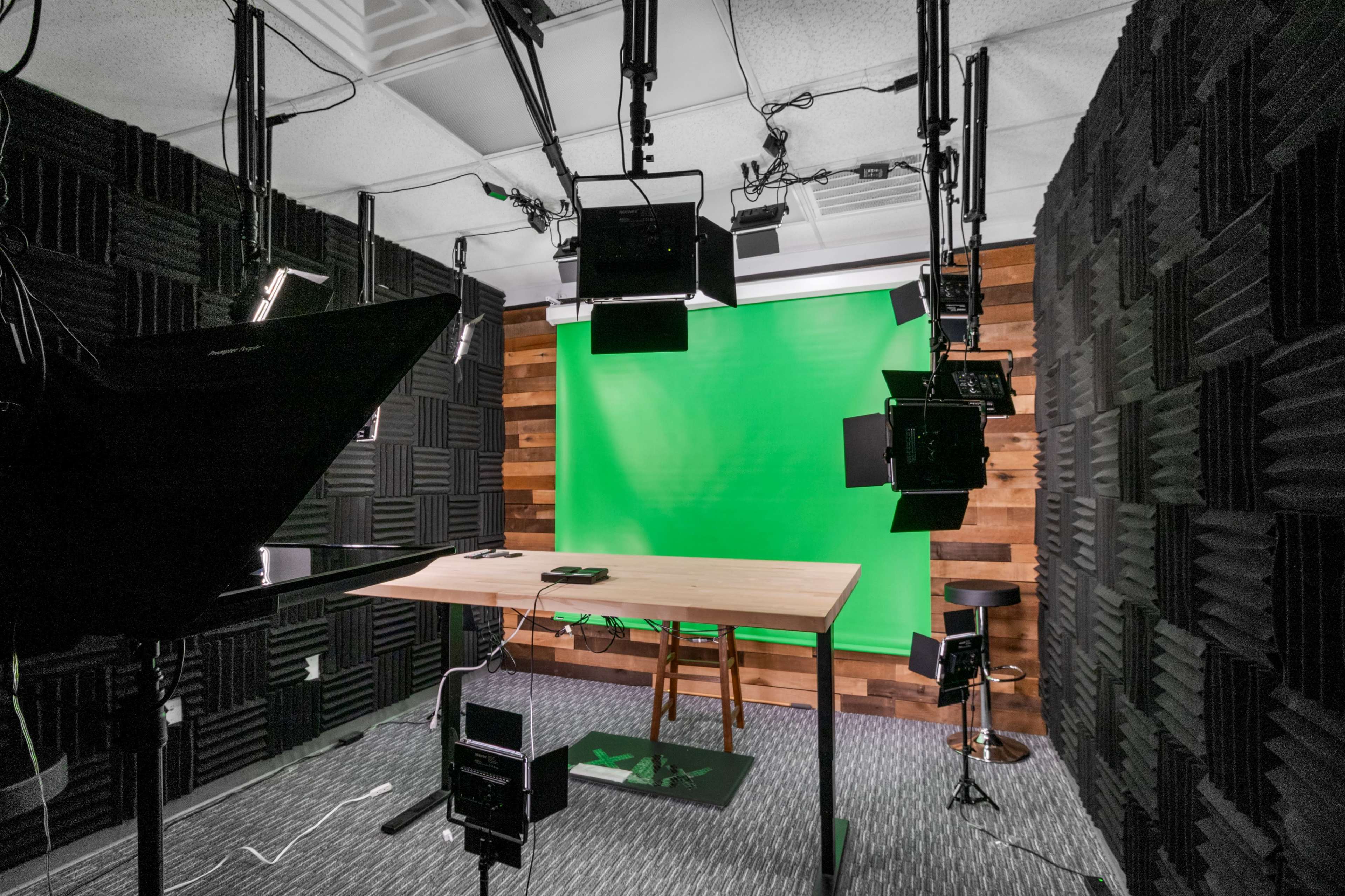All-Inclusive Raleigh Video Studio with Green Screen, Shiplap Wall, Pro Lighting & Lounge Image in Northwest Raleigh, Raleigh, NC