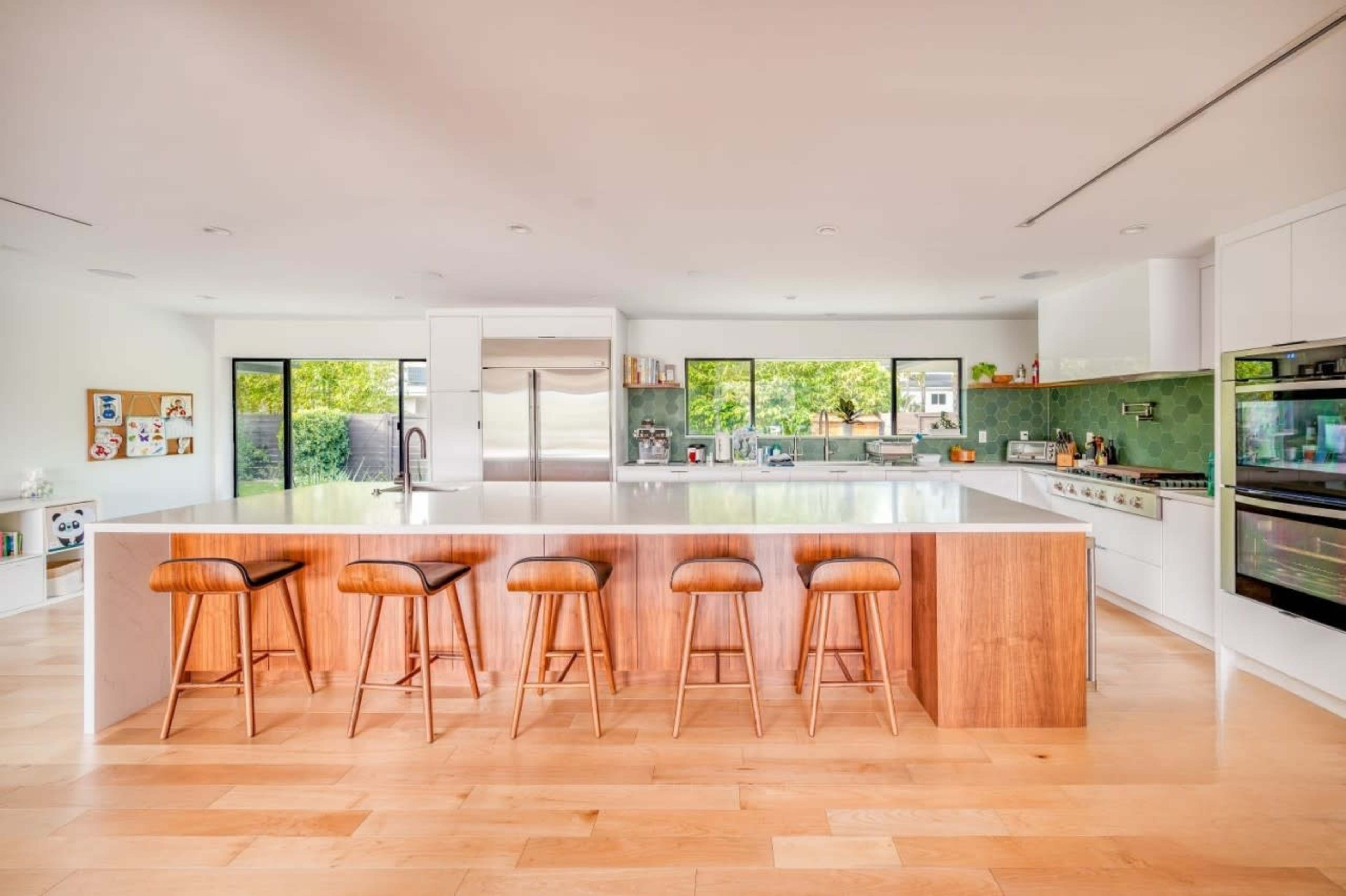 Midcentury Modern Open Floor-plan Sweeping Views Image in Woodland Hills, Woodland Hills, CA