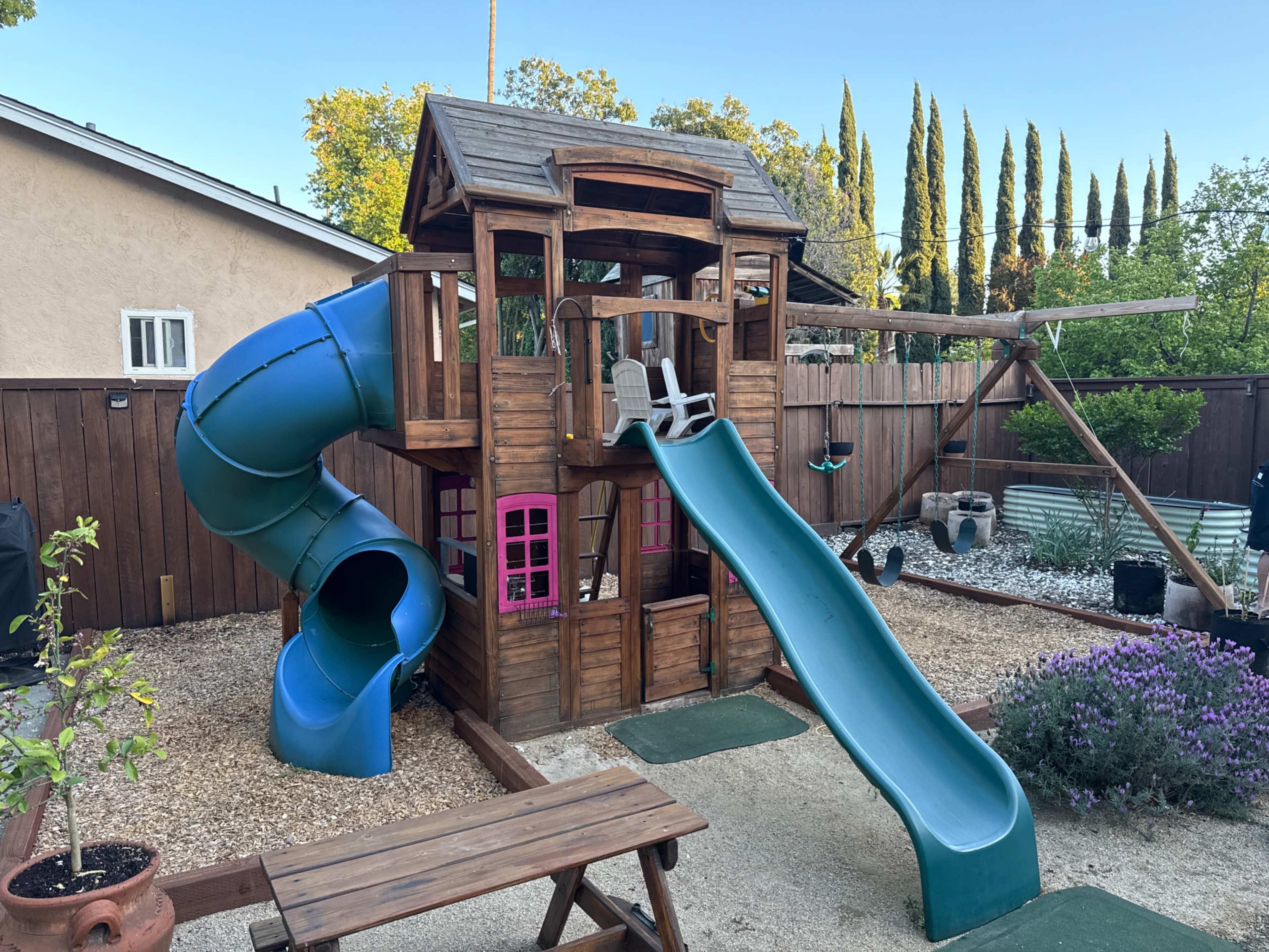 Inviting and Playful Suburban Backyard Image in Concord, Concord, CA