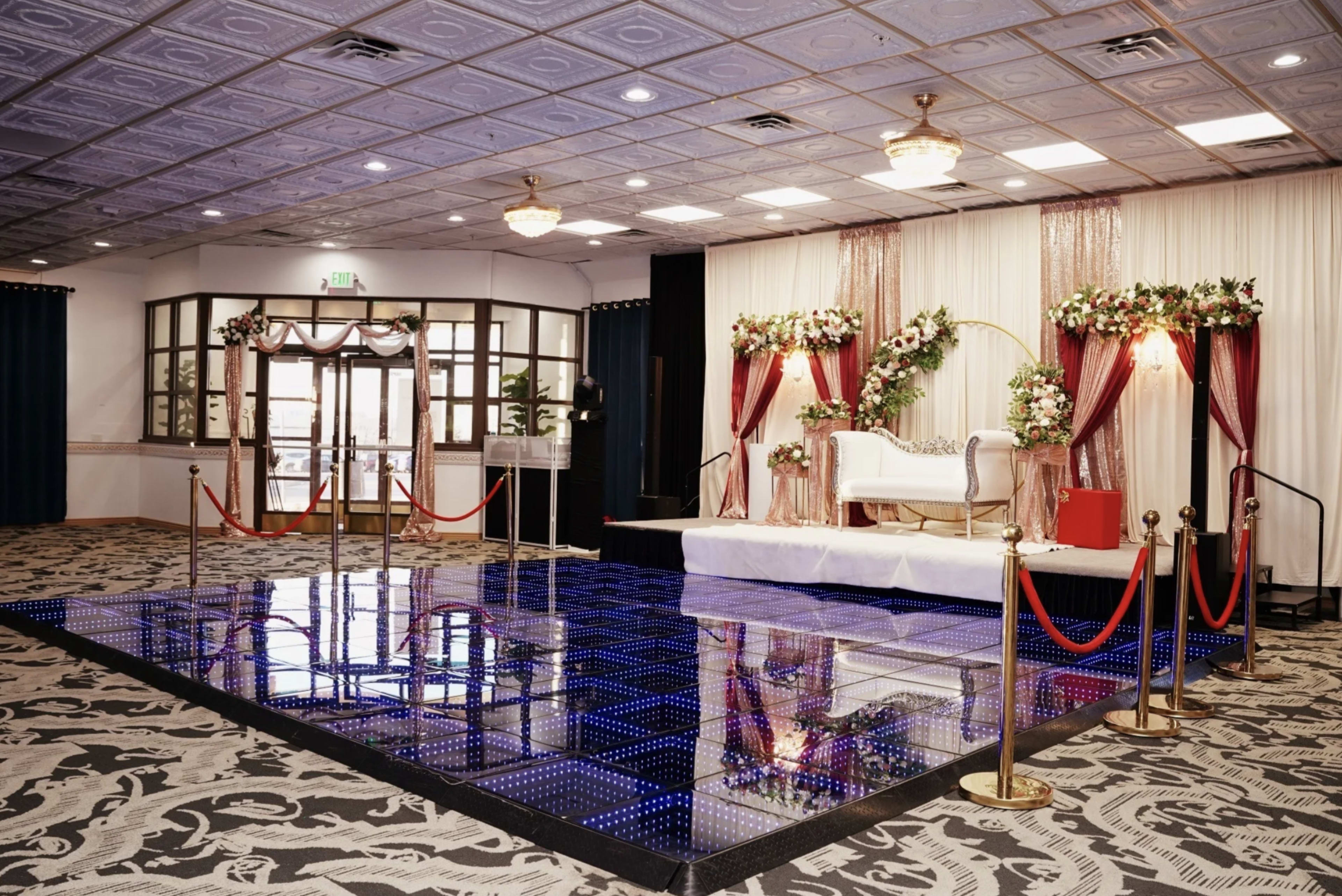 Premium banquet Hall for, Cooperate meetings, Weddings, Birthday party etc Image in Lone Tree, Lone Tree,, CO