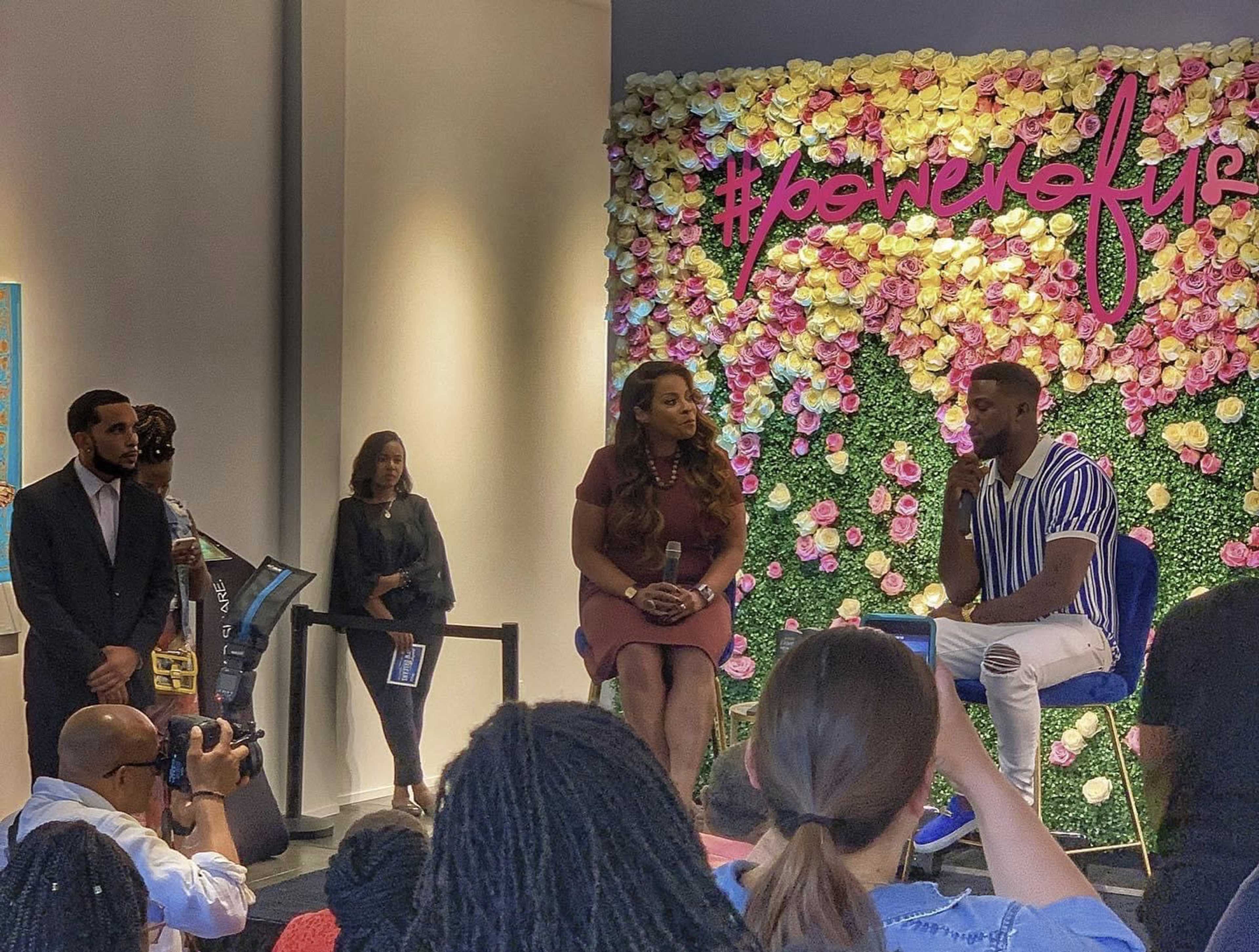 Downtown centrally located beautiful contemporary art gallery with amazing art as a backdrop...bright airy and spacious....Located in the Warehouse Arts District, a vibrant sector of downtown, that's a mix of high-end residential  and historic buildings.  The gallery is walking distance to most major attractions: The French Quarter, The National World War II Museum, the Superdome/New Orleans Arena, St. Charles Avenue and seasonal Mardi Gras parades.  The space is great for all events from babyshowers, graduation parties, small formal dinners, birthday parties and cocktail receptions.. Image in Central Business District, New Orleans, LA