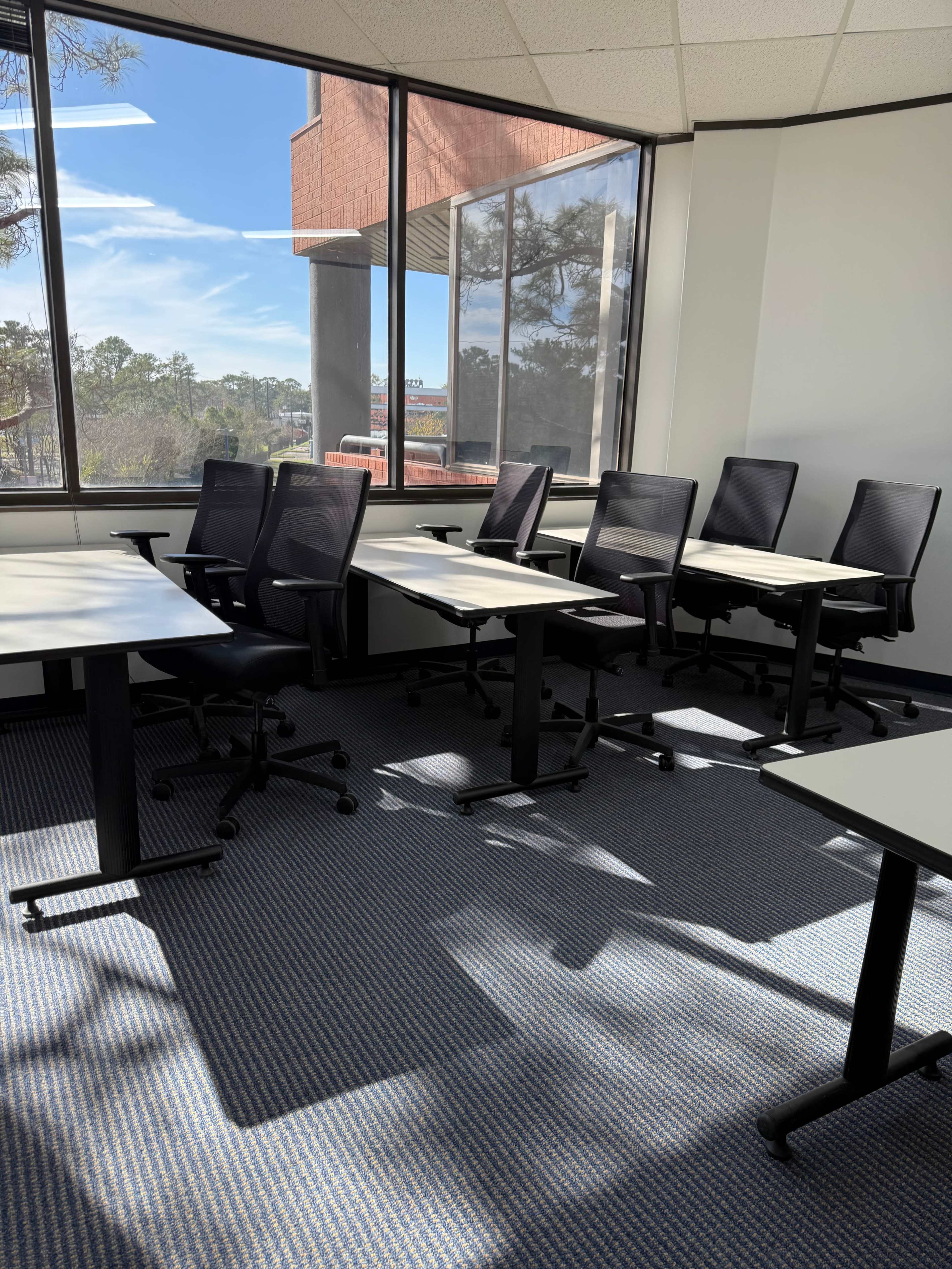 Office Meeting Space Near the Woodlands/Spring Image in Northchase Park, HOUSTON, TX