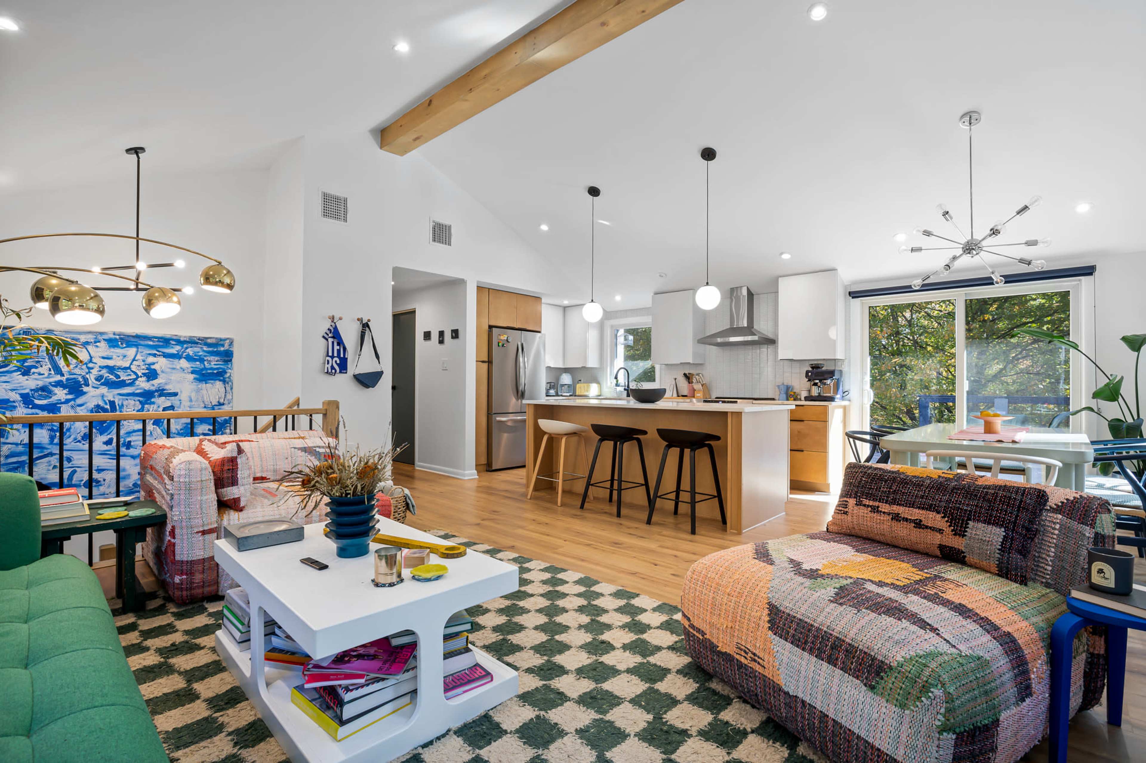Modern Eclectic Home with Designer Interiors Image in Gardiner, Gardiner, NY