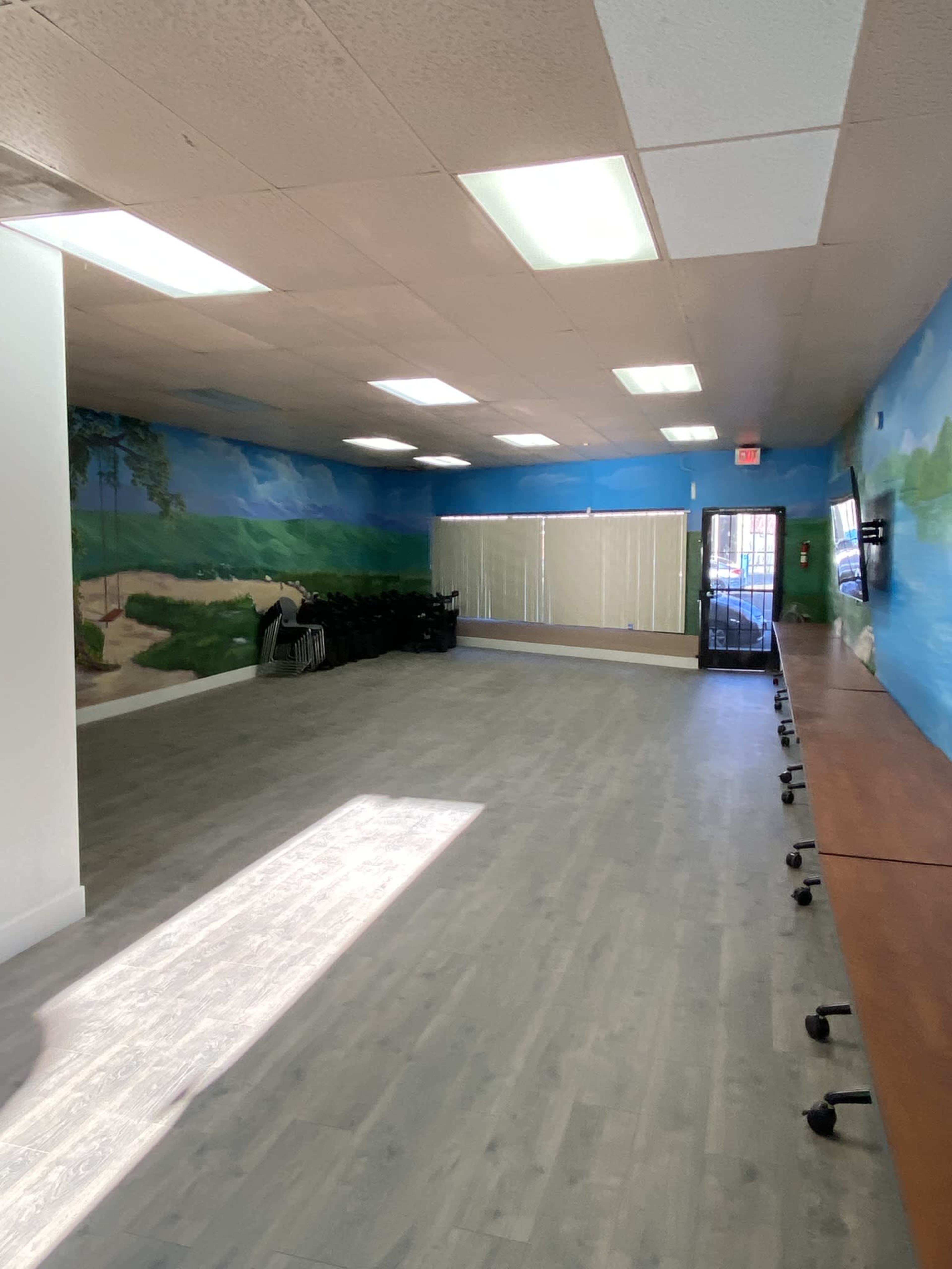 Private Commercial Venue Space Image in North Long Beach, Long Beach, CA