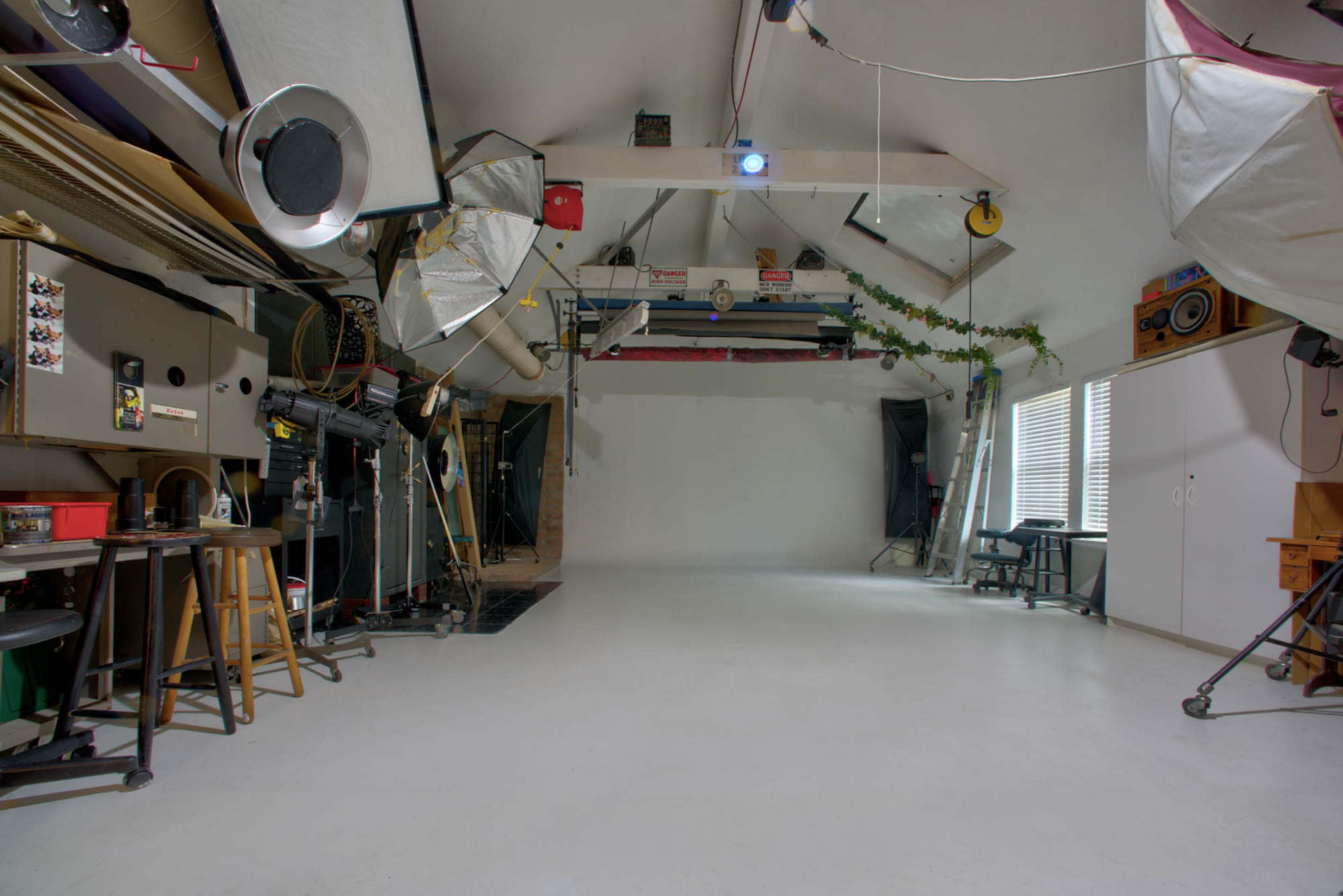 Premium Photography Studio on Two Beautiful Wooded Acres Image in Northwood Farms, Spring, TX