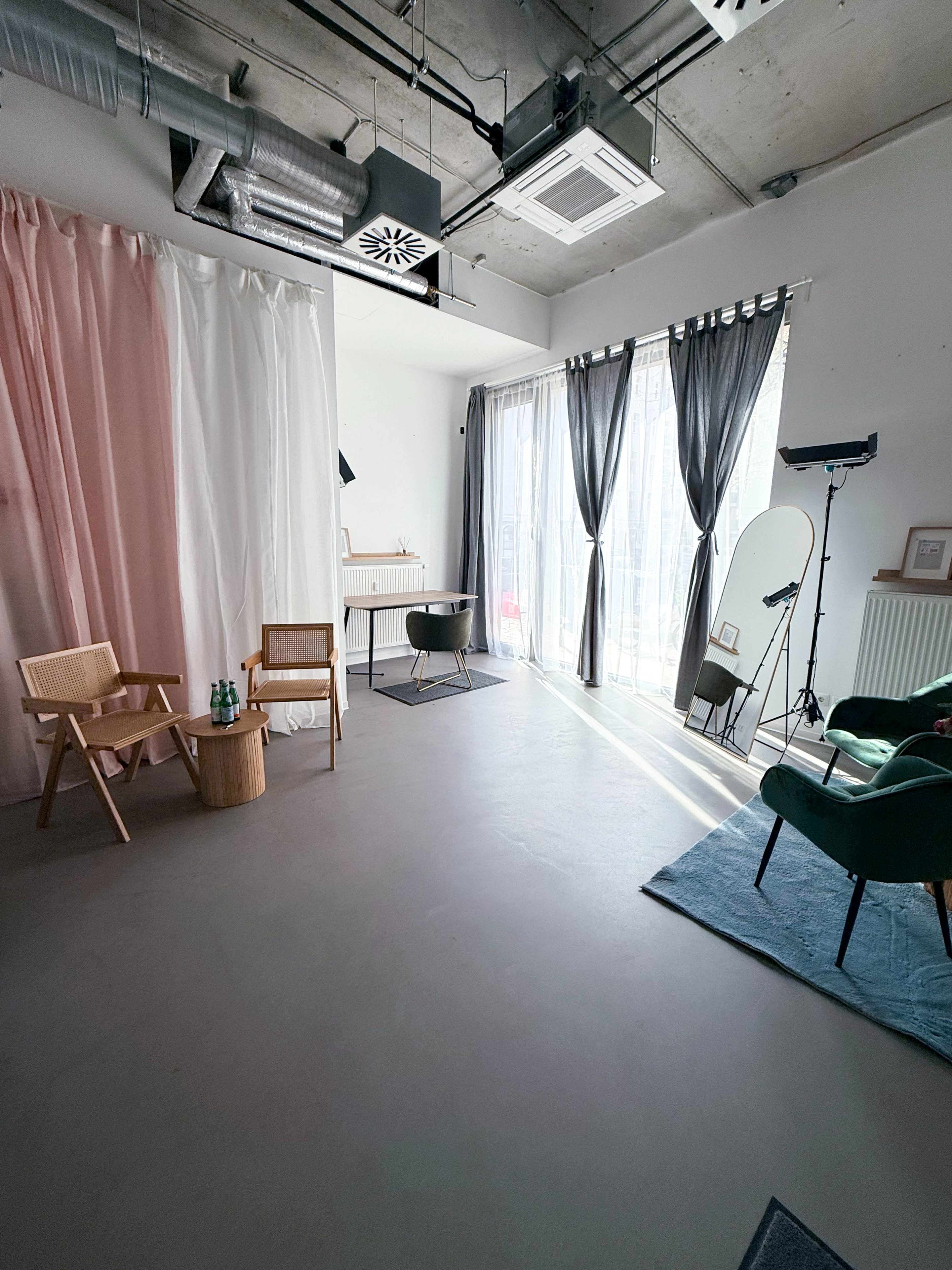 ZYRKUS Studio Image in Friedrichshain, Berlin