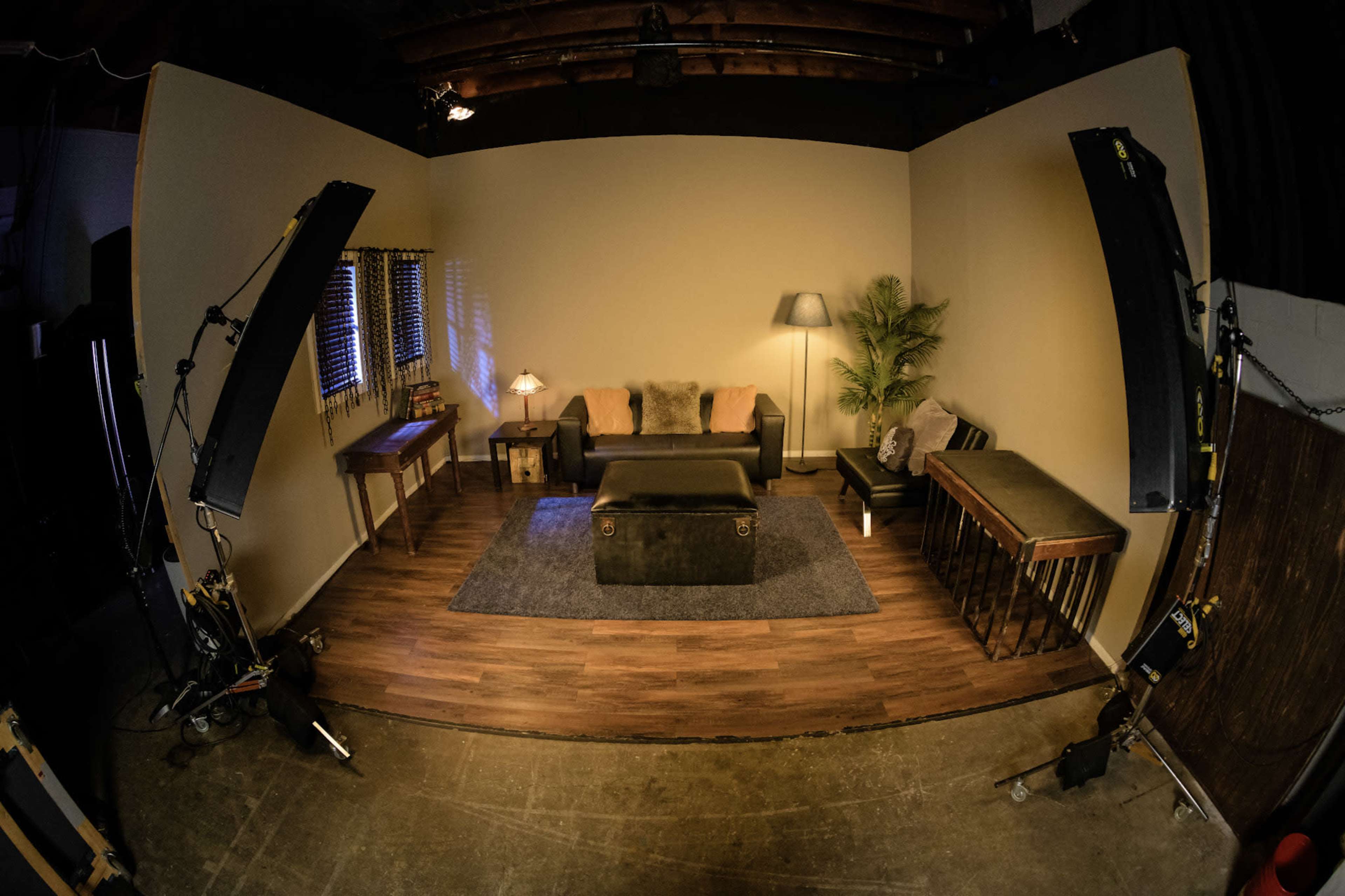 Large Multi-Use Photo and Video Studio Image in Fruitvale, Oakland, CA