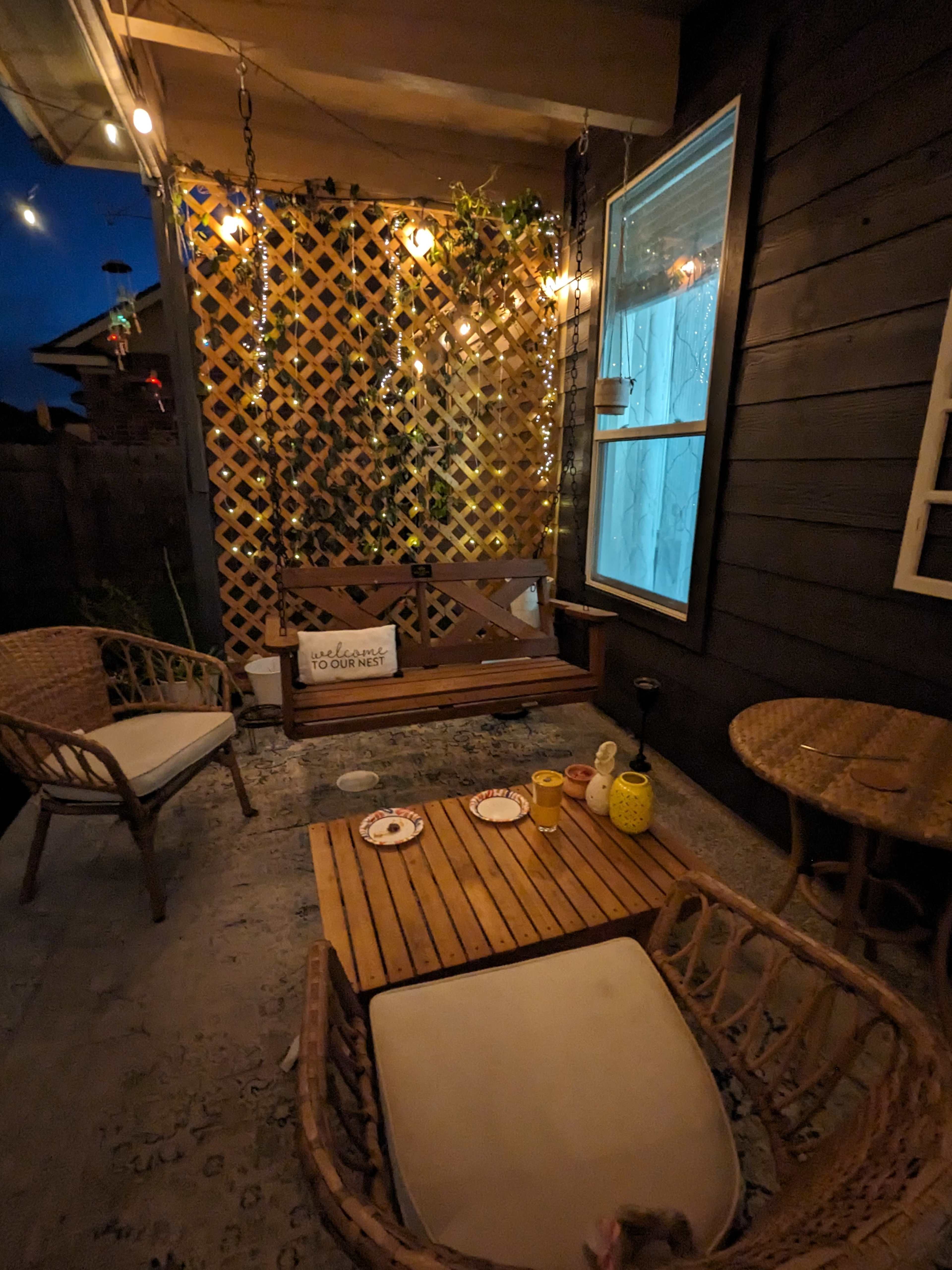 Trendy Backyard Image in Austin, Austin, TX