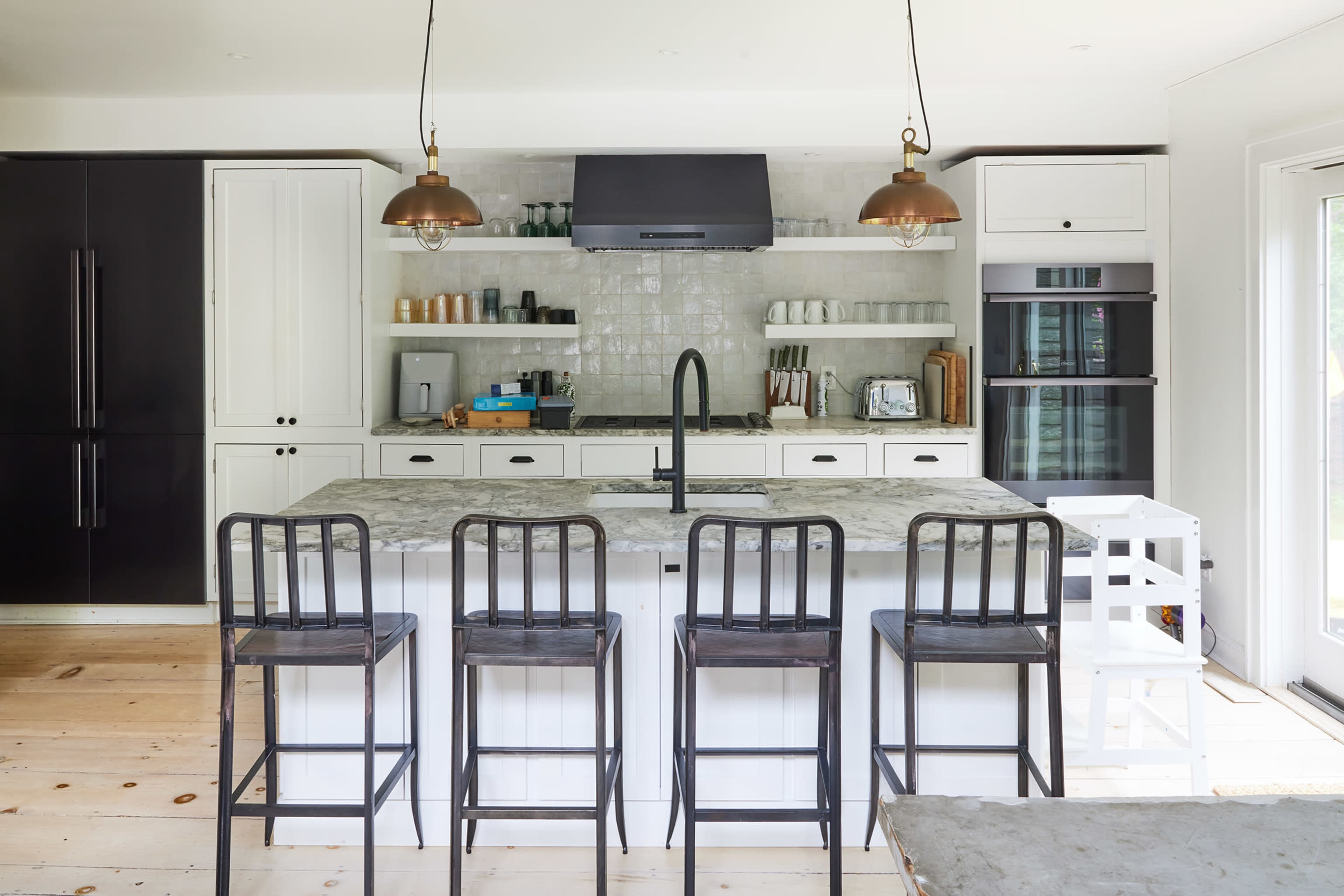 Luminous White 3-Story Open Oasis Home in Amangasett Image in East Hampton, Amgansett, NY