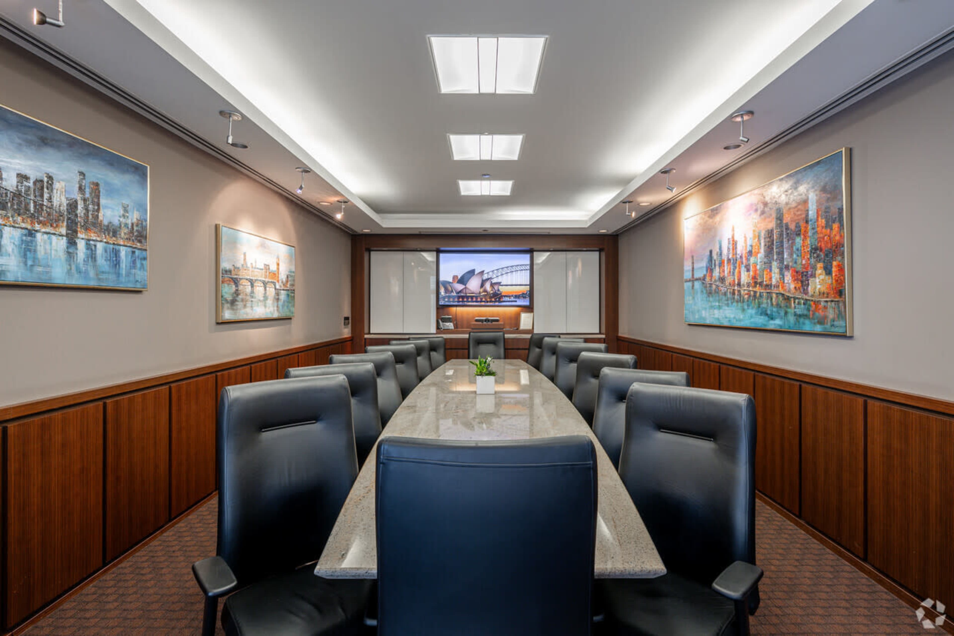 Premium Downtown Executive Boardroom Image in Chicago Loop, Chicago, IL