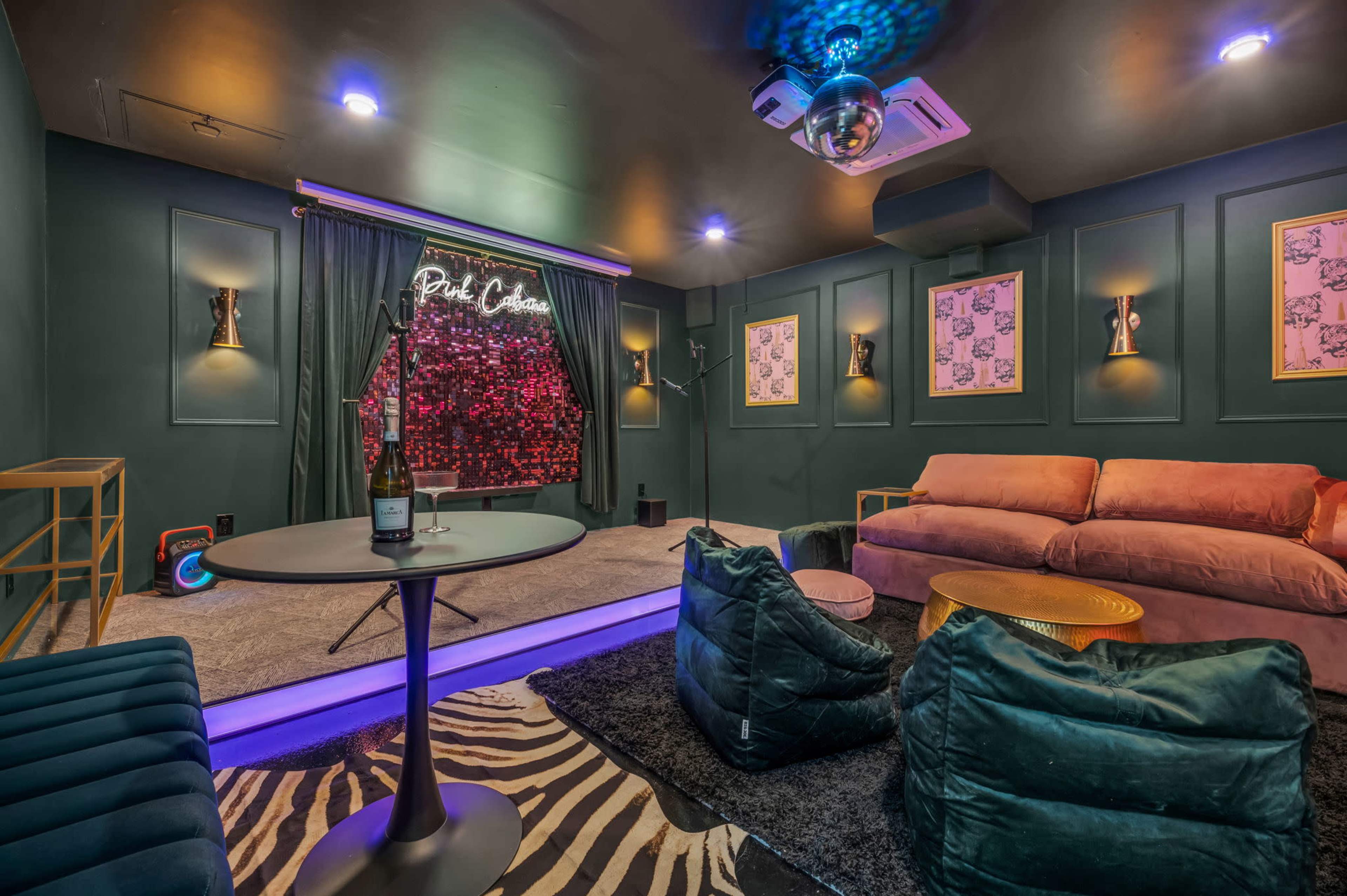 Scottsdales #1 Home: Pink Cabana - Hidden Speakeasy, Karaoke Room & Swim Up Bar! Image in Cox Heights, Scottsdale, AZ