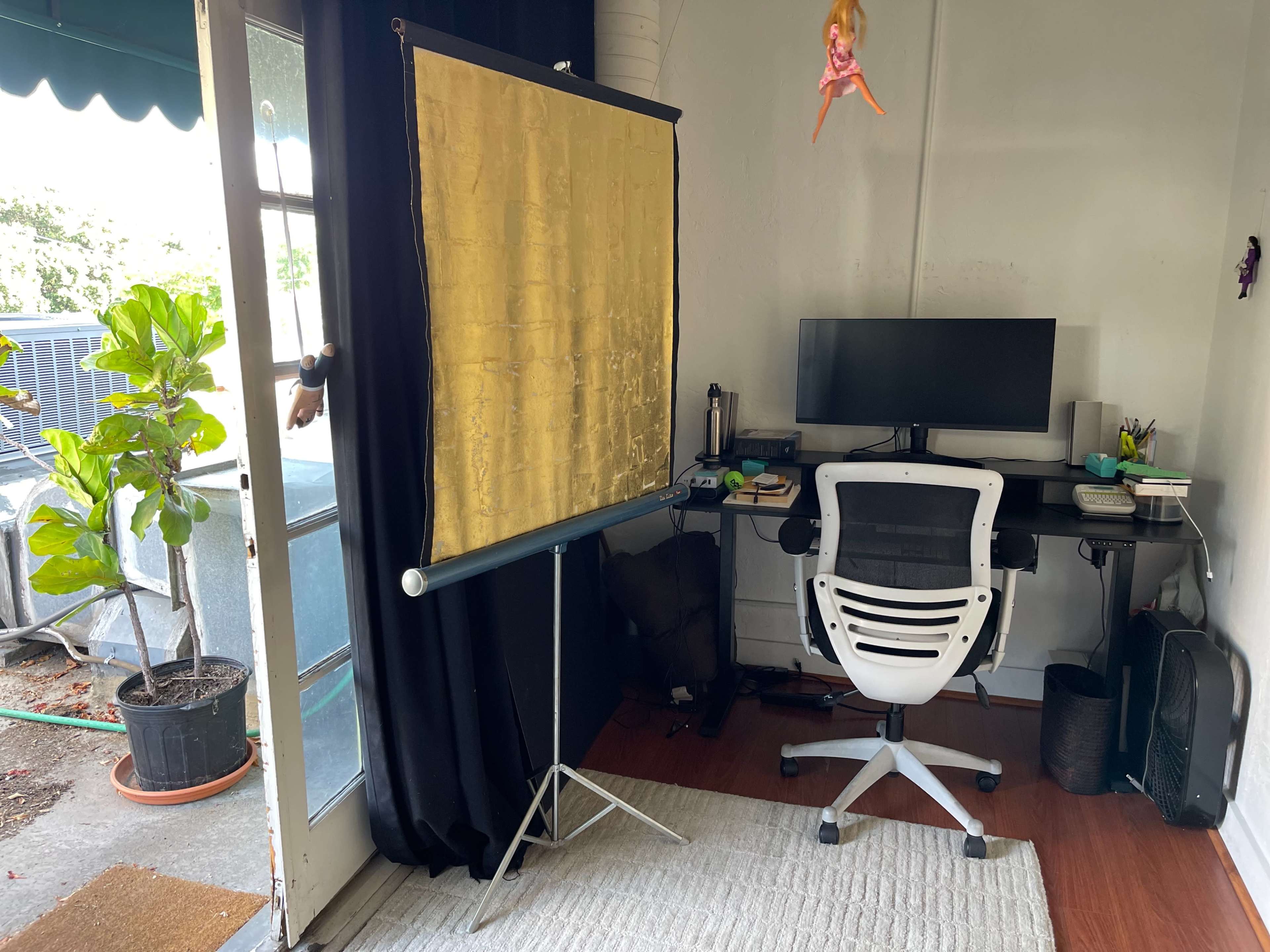 Production studio with outdoor patio and edit bays in historic Westlake near downtown Los Angeles 2 levels - ideal for documentaries and small independent features Image in Westlake, Los Angeles, CA