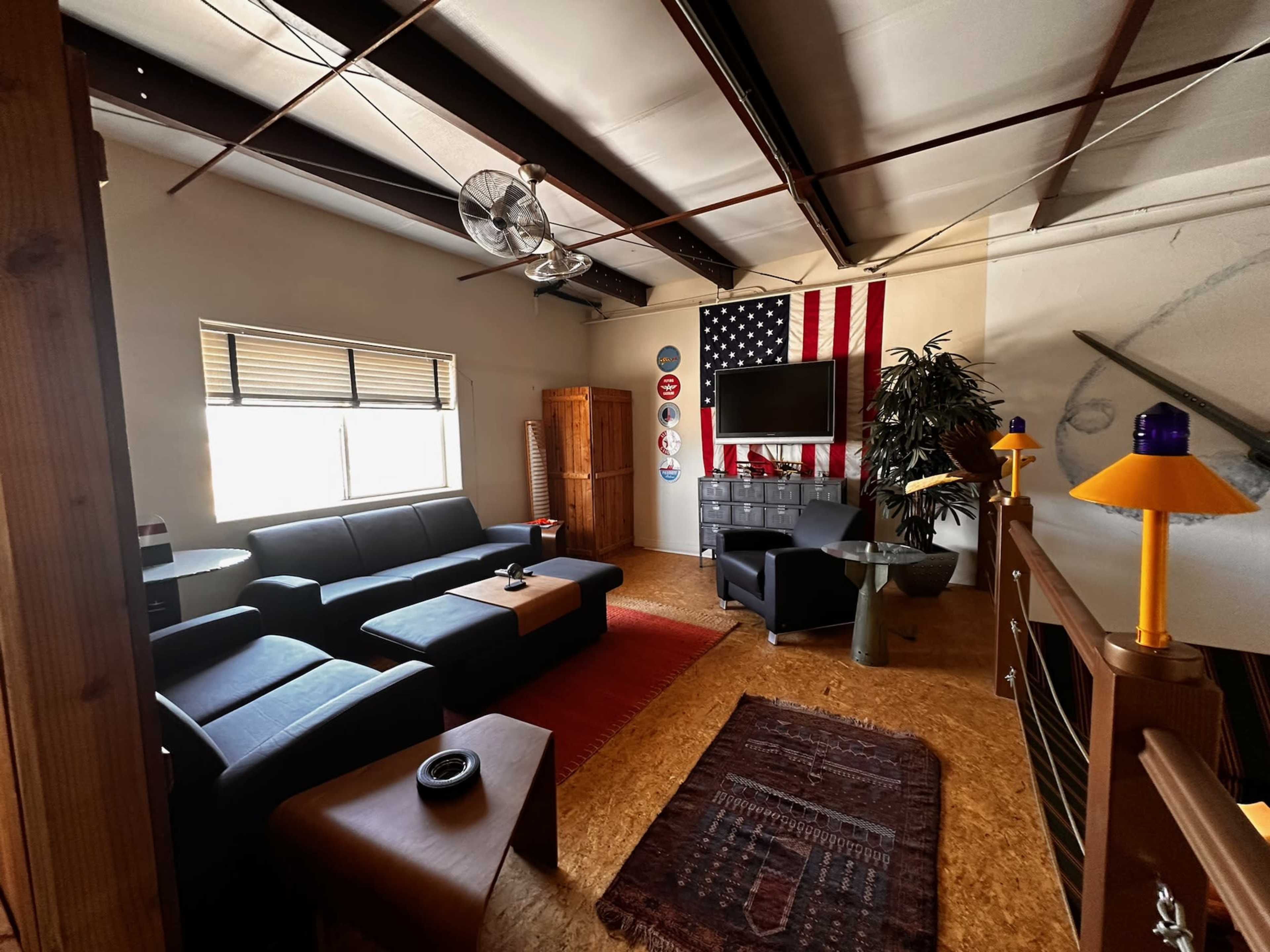 Luxurious Airport Hangar, Event and Meeting Space Image in Thermal, Thermal, CA