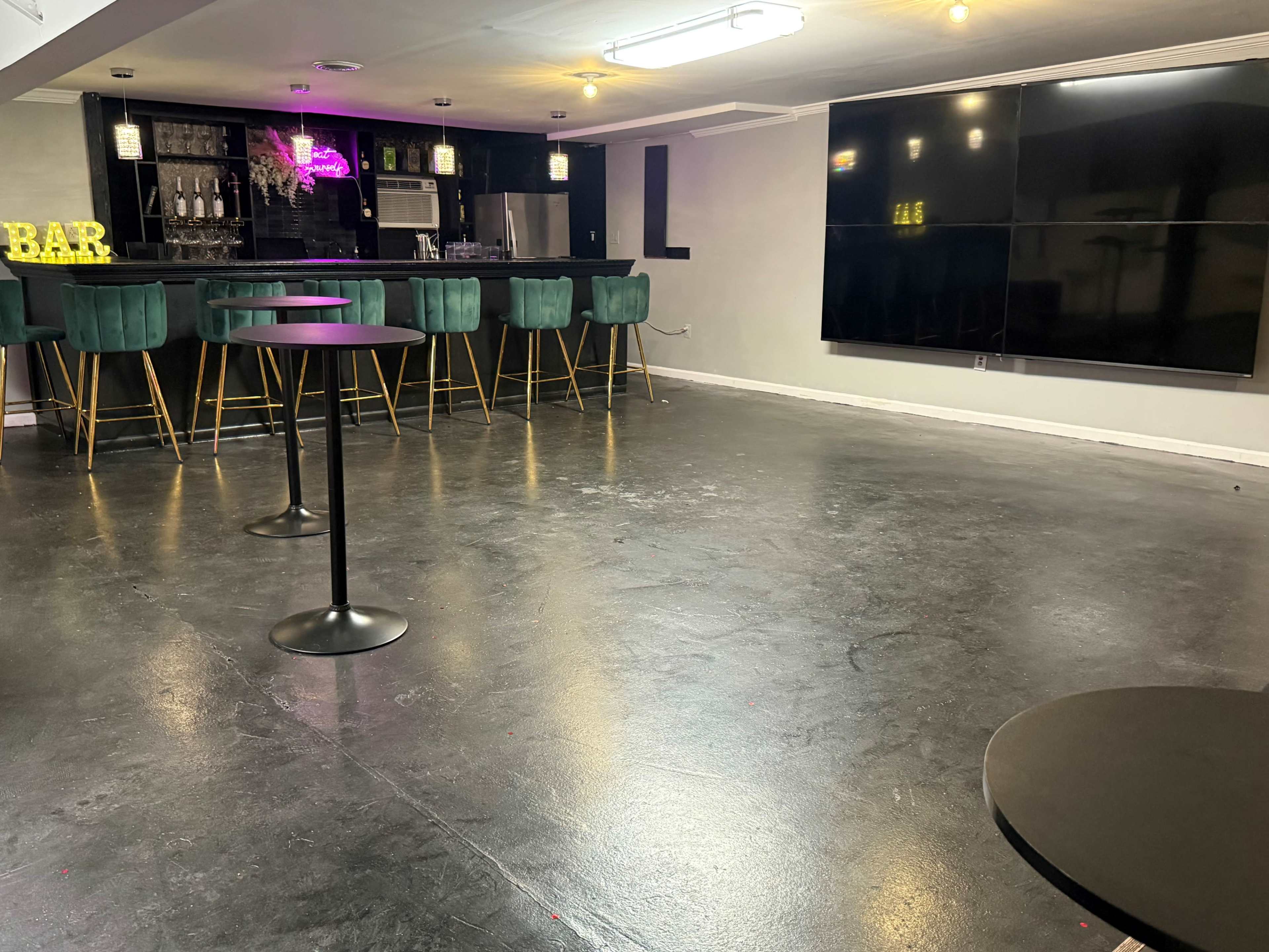 Event Studio Image in Marlow Heights, Temple Hills, MD