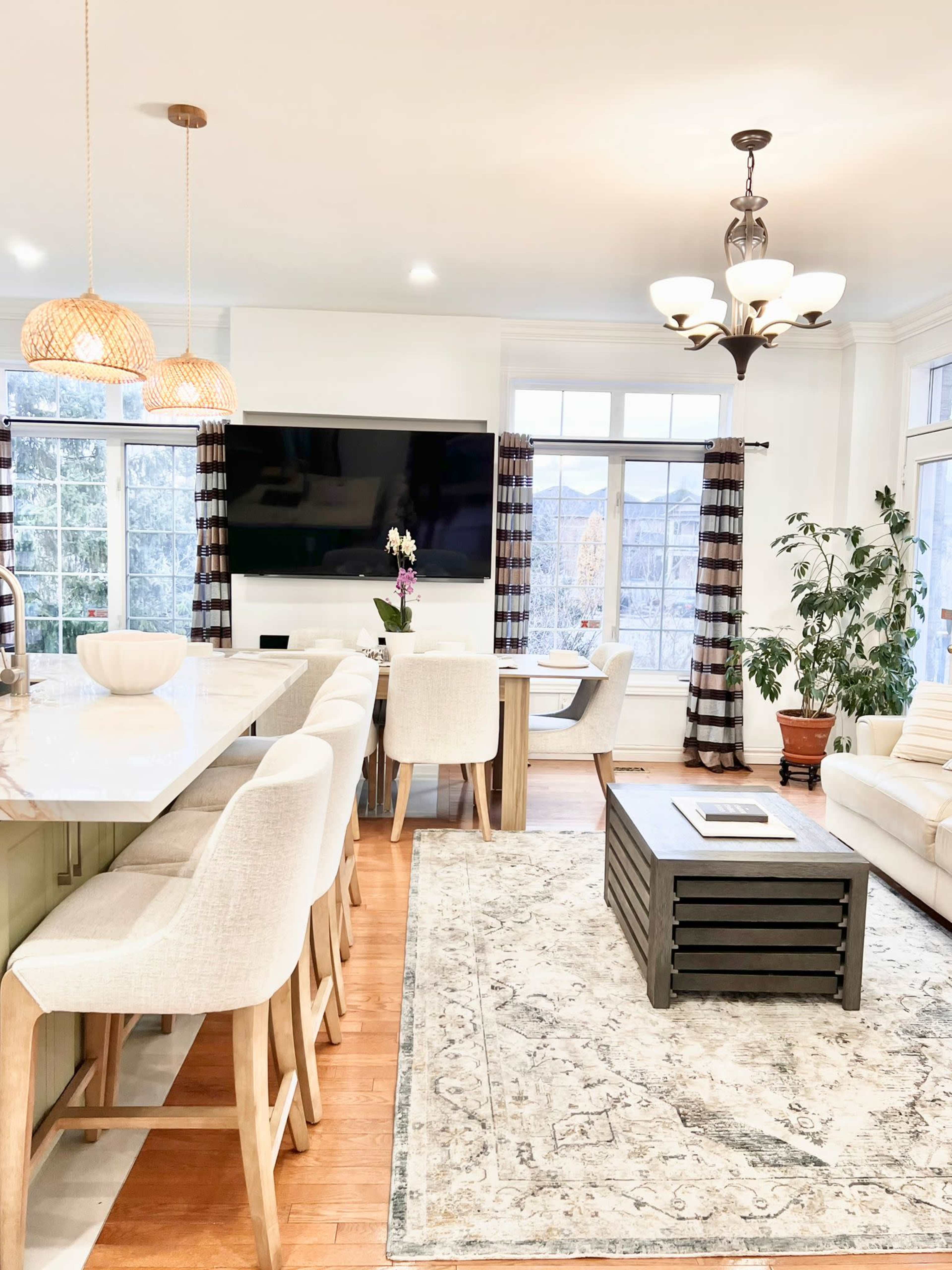 Modern Suburban Home Image in Maple, Maple, ON