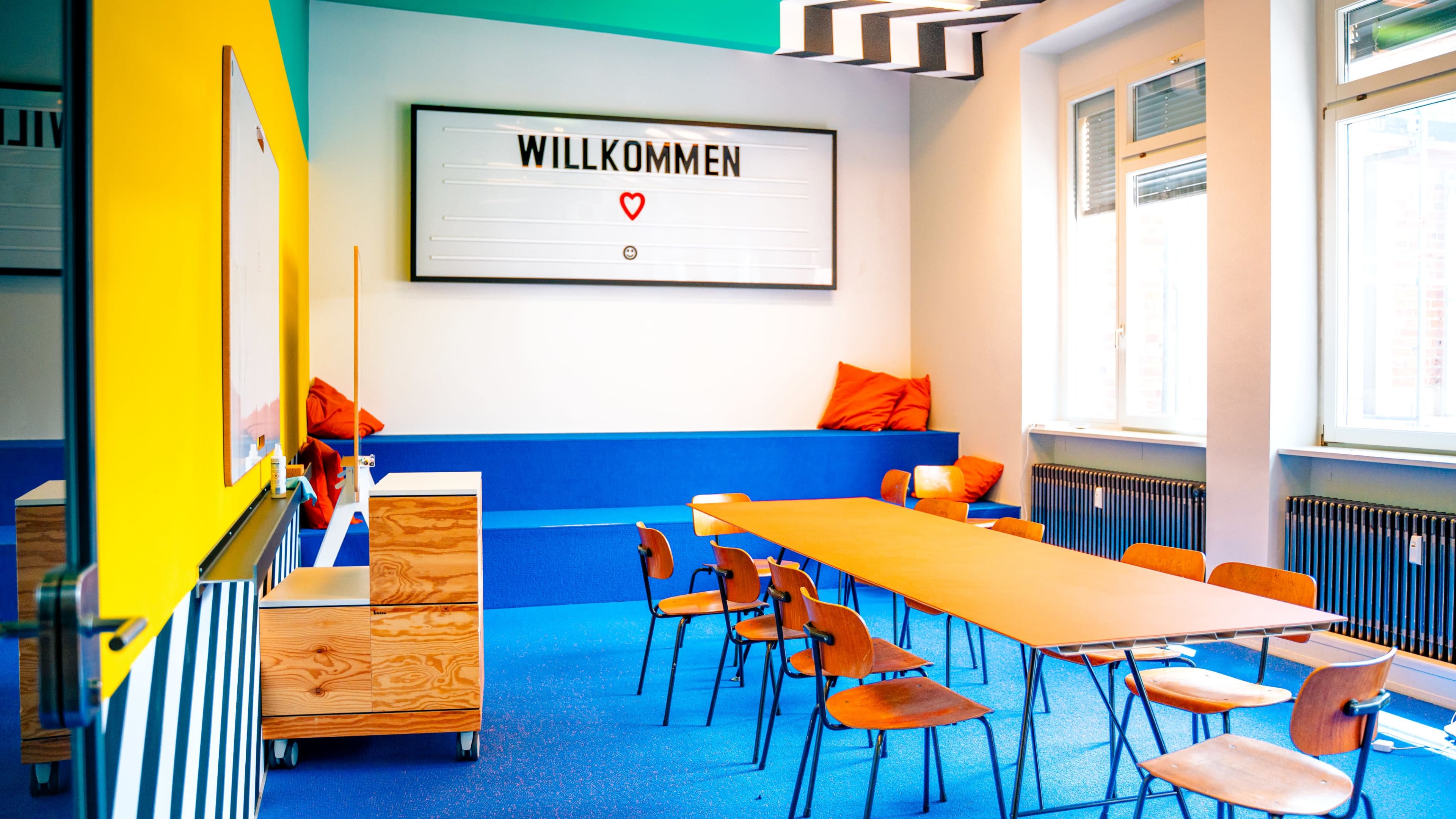 Workshop-Space mit Bar & Hausköchin im Frankfurter Bahnhofsviertel – bis 12 Personen, Full Service Image in Bahnhofsviertel, Frankfurt
