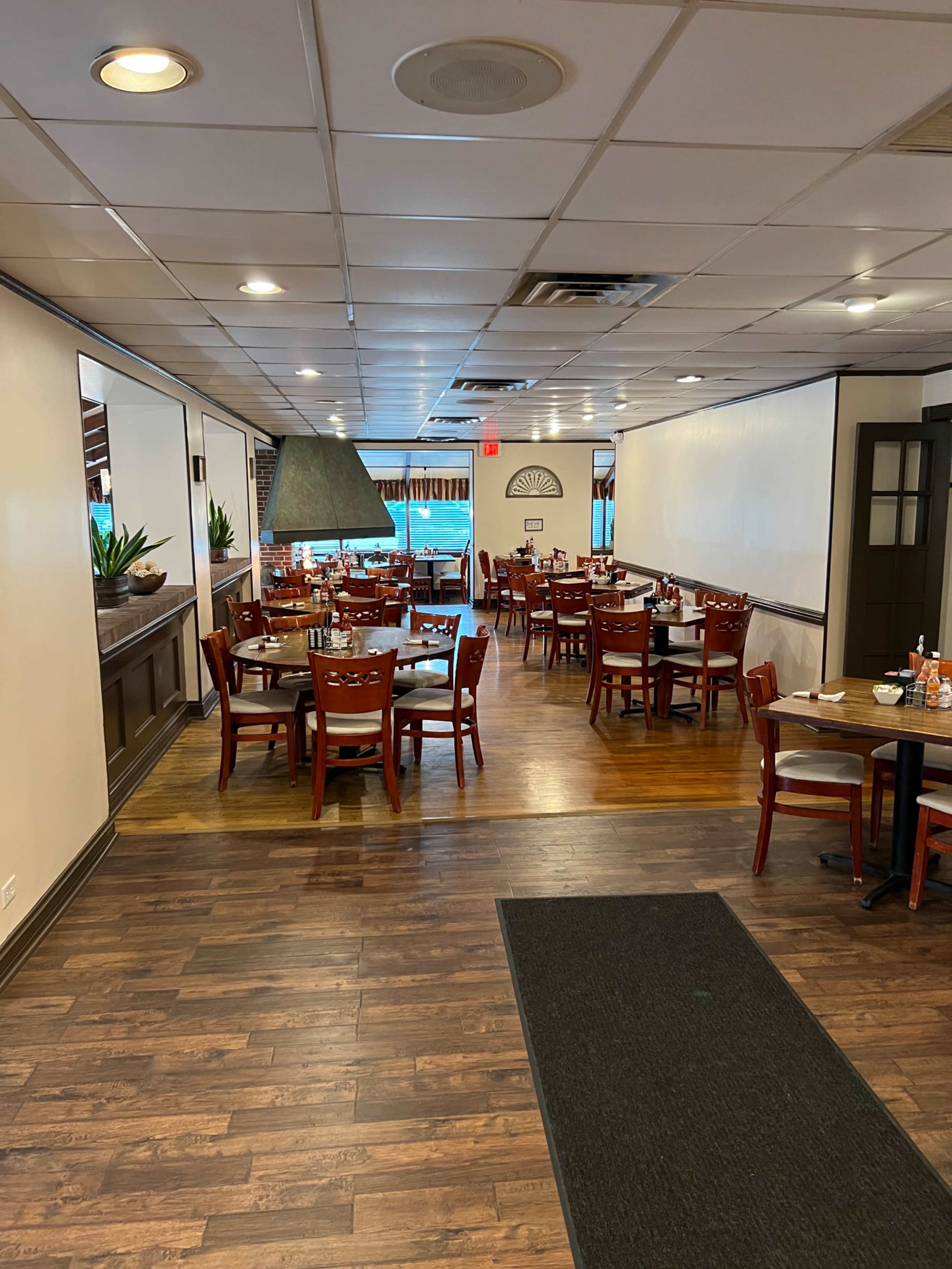 Diner for rent after hours Image in Wheeling Township, WHEELING, IL
