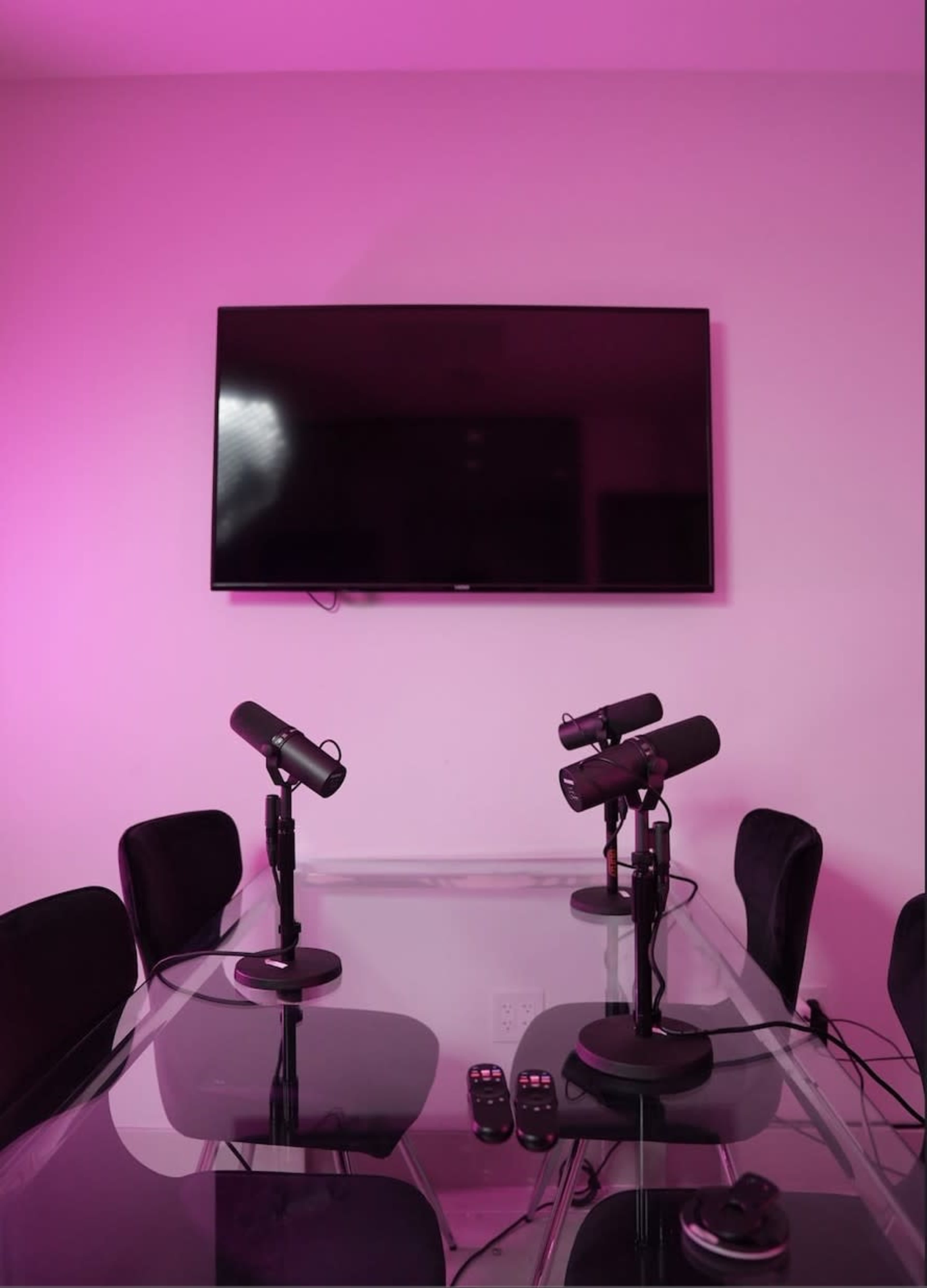 Fort Lee's Premiere Podcast Studio Image in Fort Lee, Fort Lee, NY