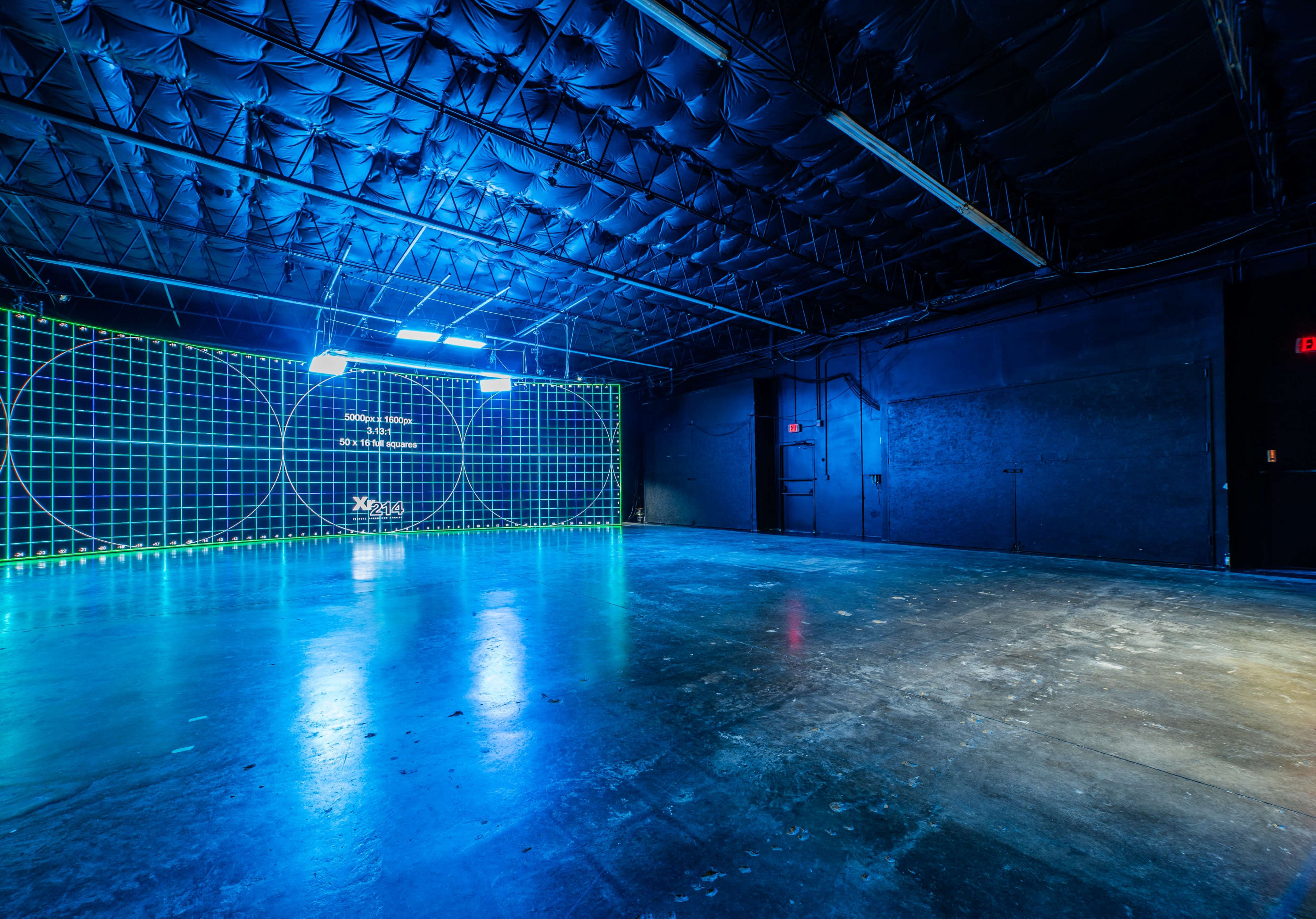 SUMMER SPECIAL! SUPER COLD NEW AC! HUGE XR LED Wall Production Studio in Dallas! One Space. Endless Locations. Image in Dallas, Dallas, TX