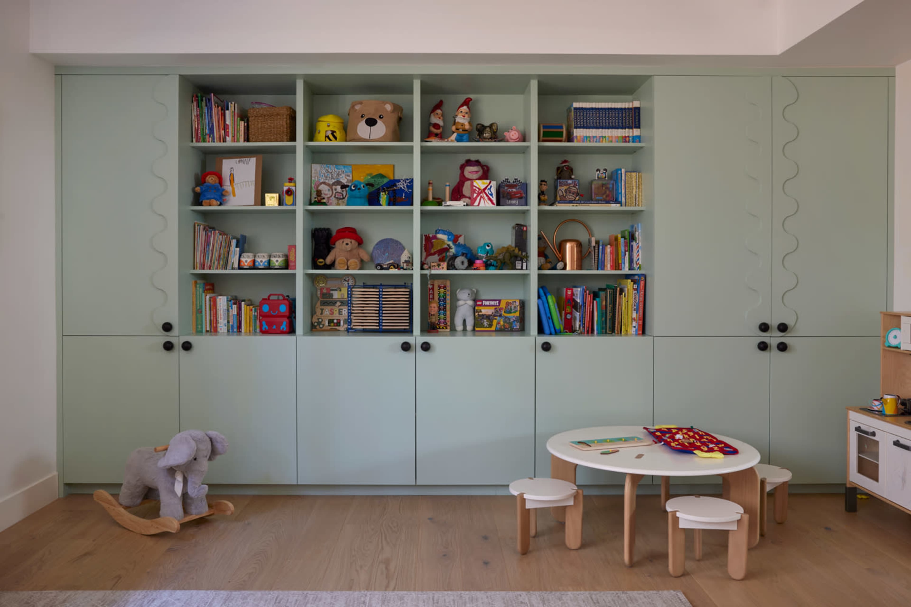 Westside Modern Black Beauty Image in West Los Angeles, Los Angeles, CA