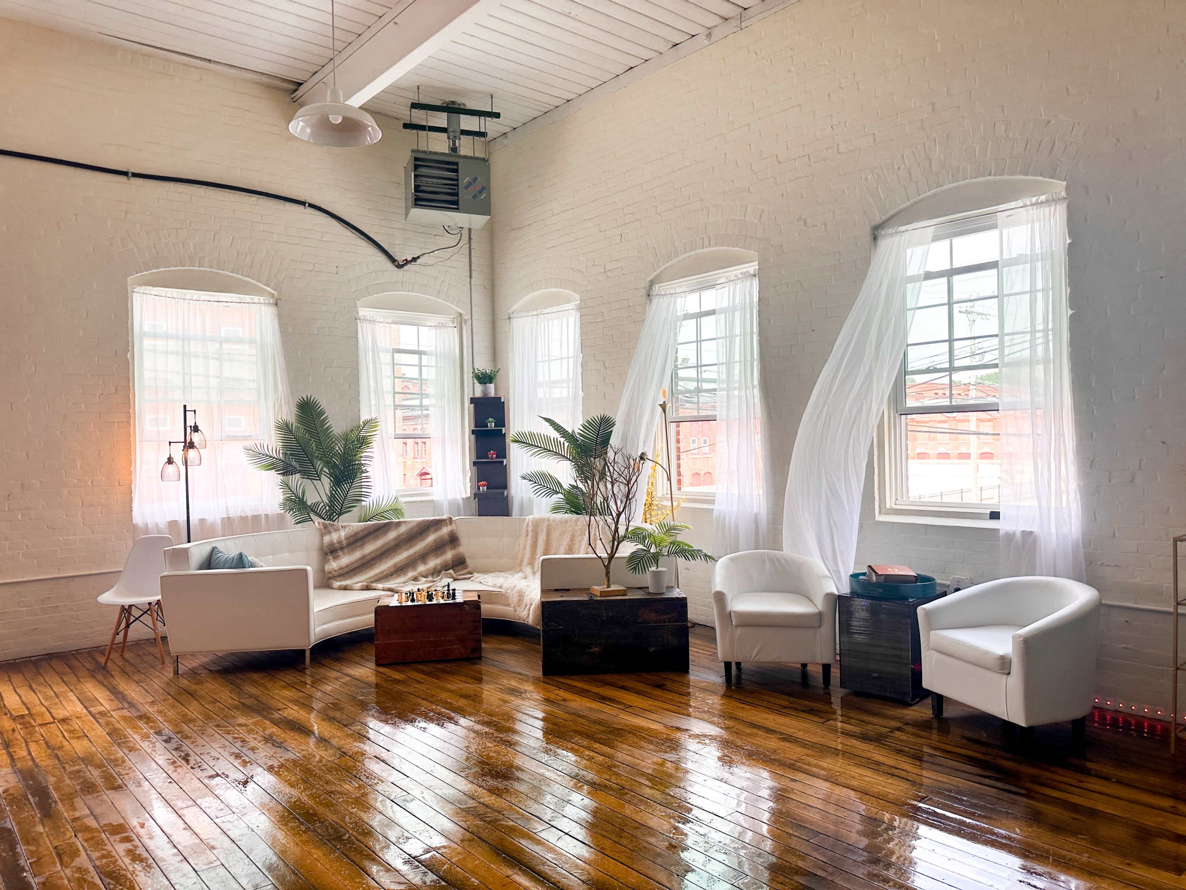 Industrial Modern Mill Photography Studio Image in Pawtucket, Pawtucket, RI