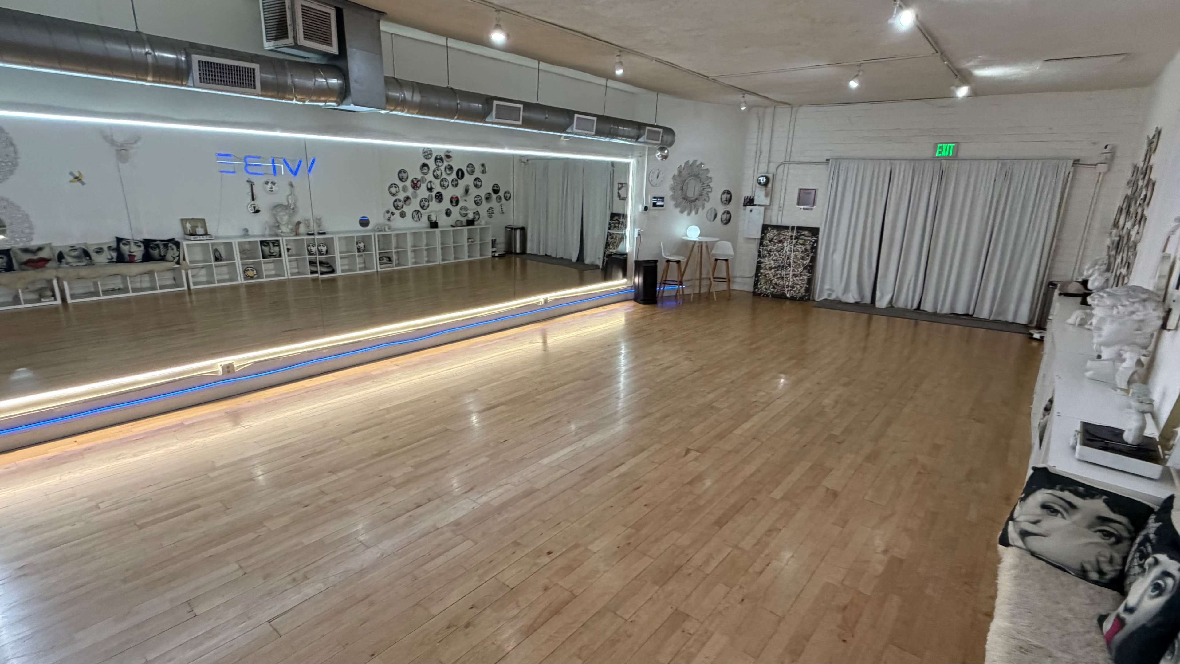 24/7 open West LA - Studio for DANCE I Fitness I YOGA I Workshops I Rehearsals I Photoshoots I Image in Palms, Los Angeles, CA