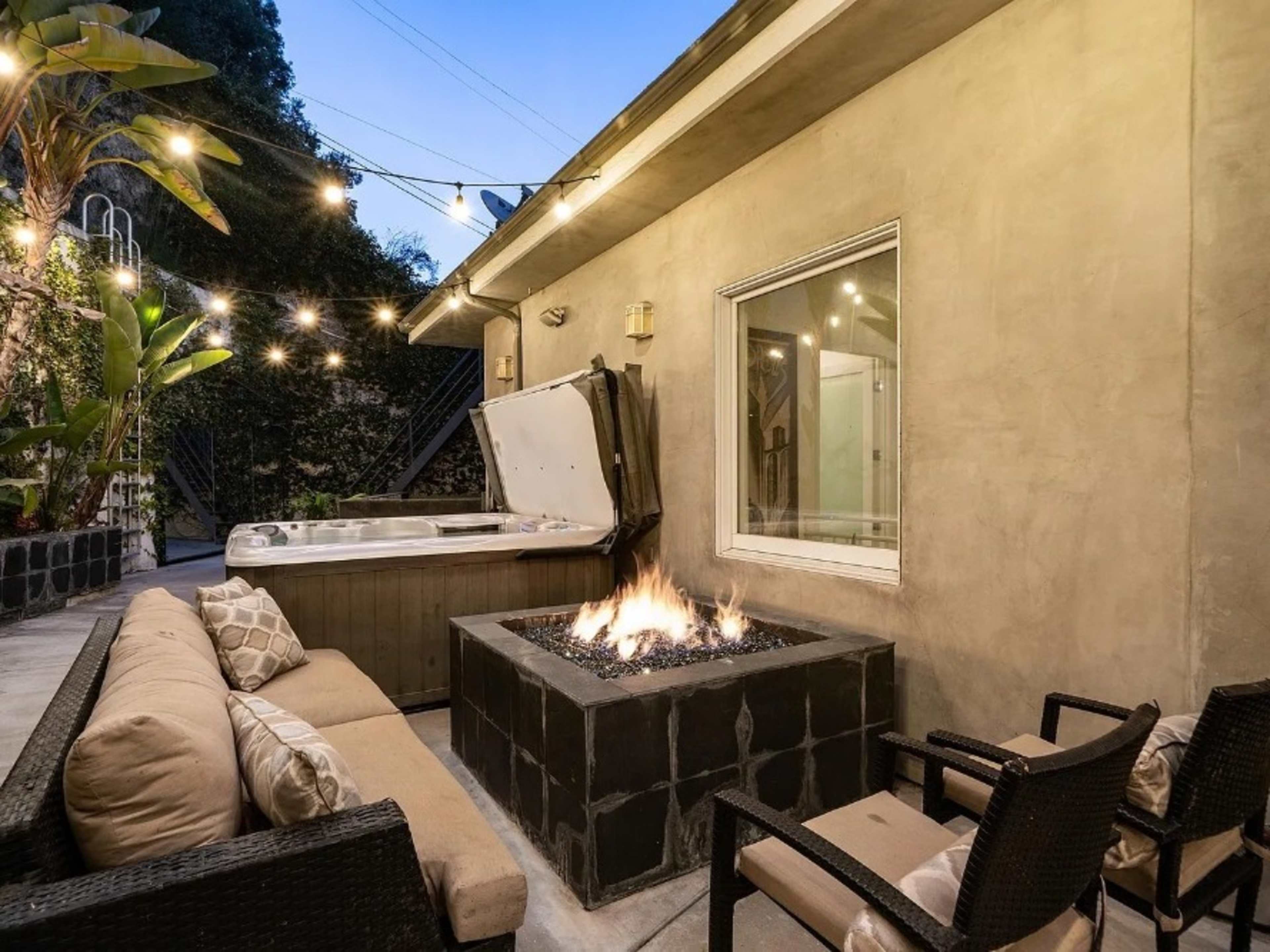 Fire Pit (Productions/Events)