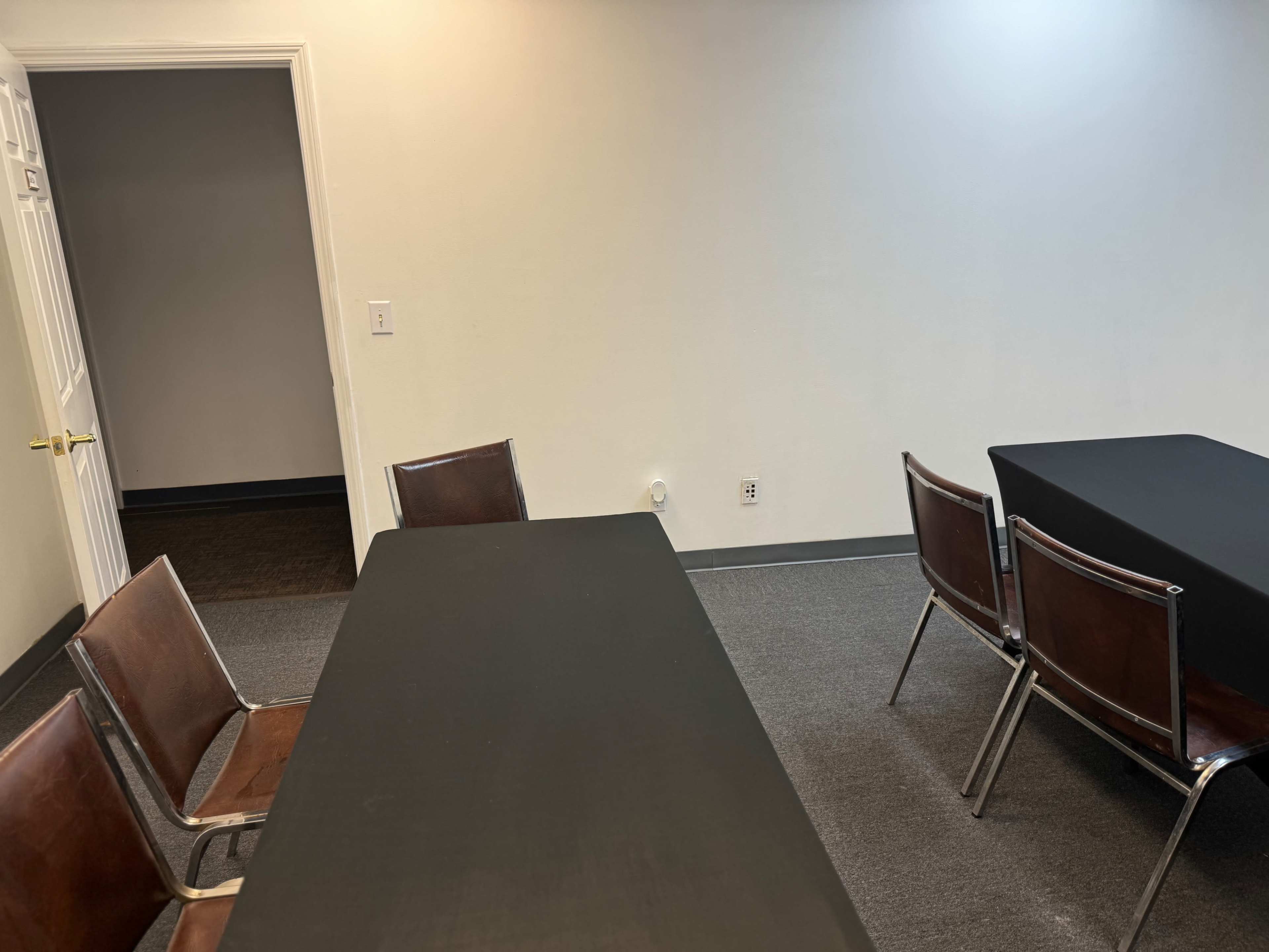 Small Group Meeting Space Image in Griffin, Griffin, GA