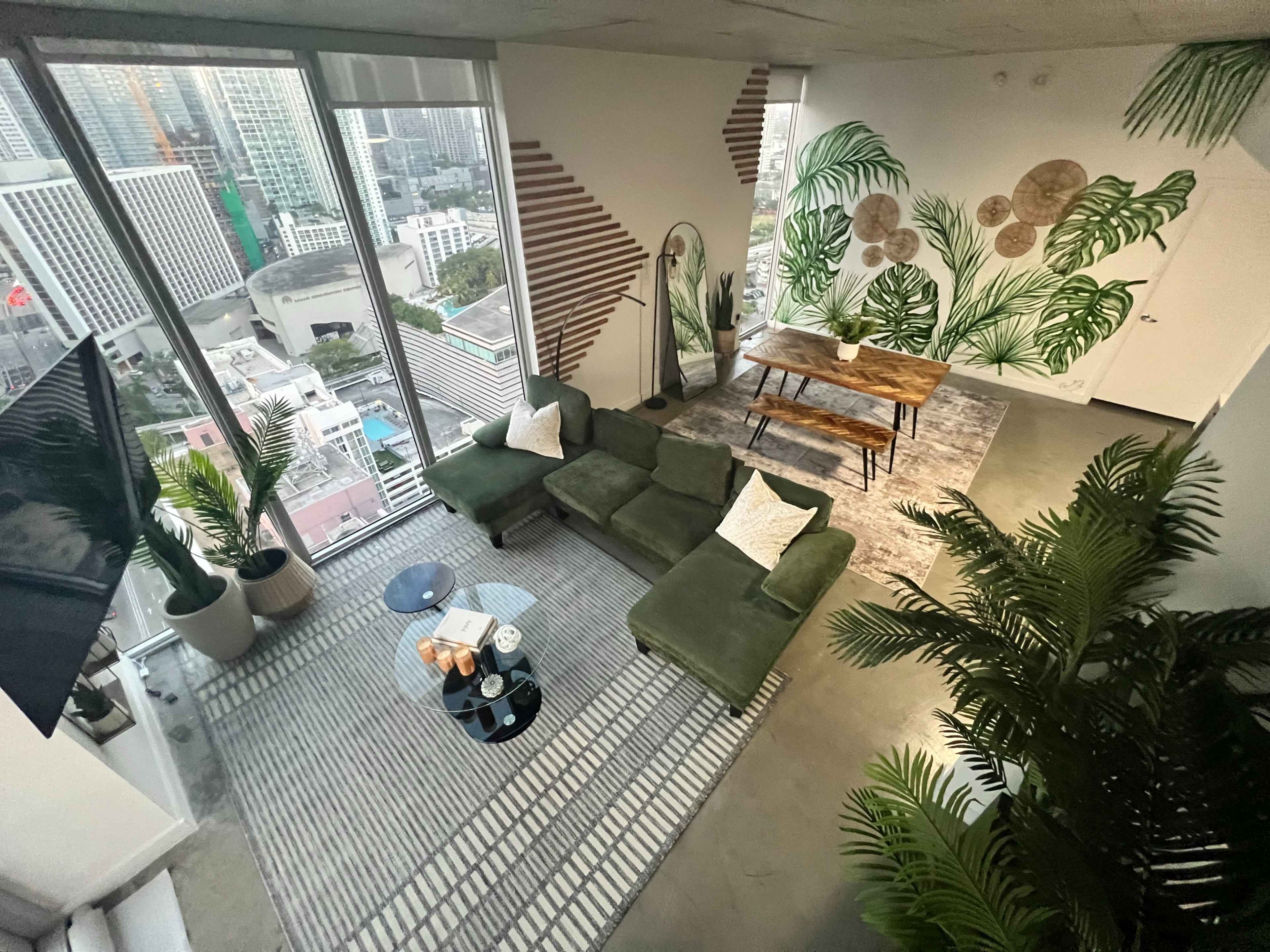 Designer Miami Loft with Murals & Natural Light Image in Downtown Miami, miami, FL
