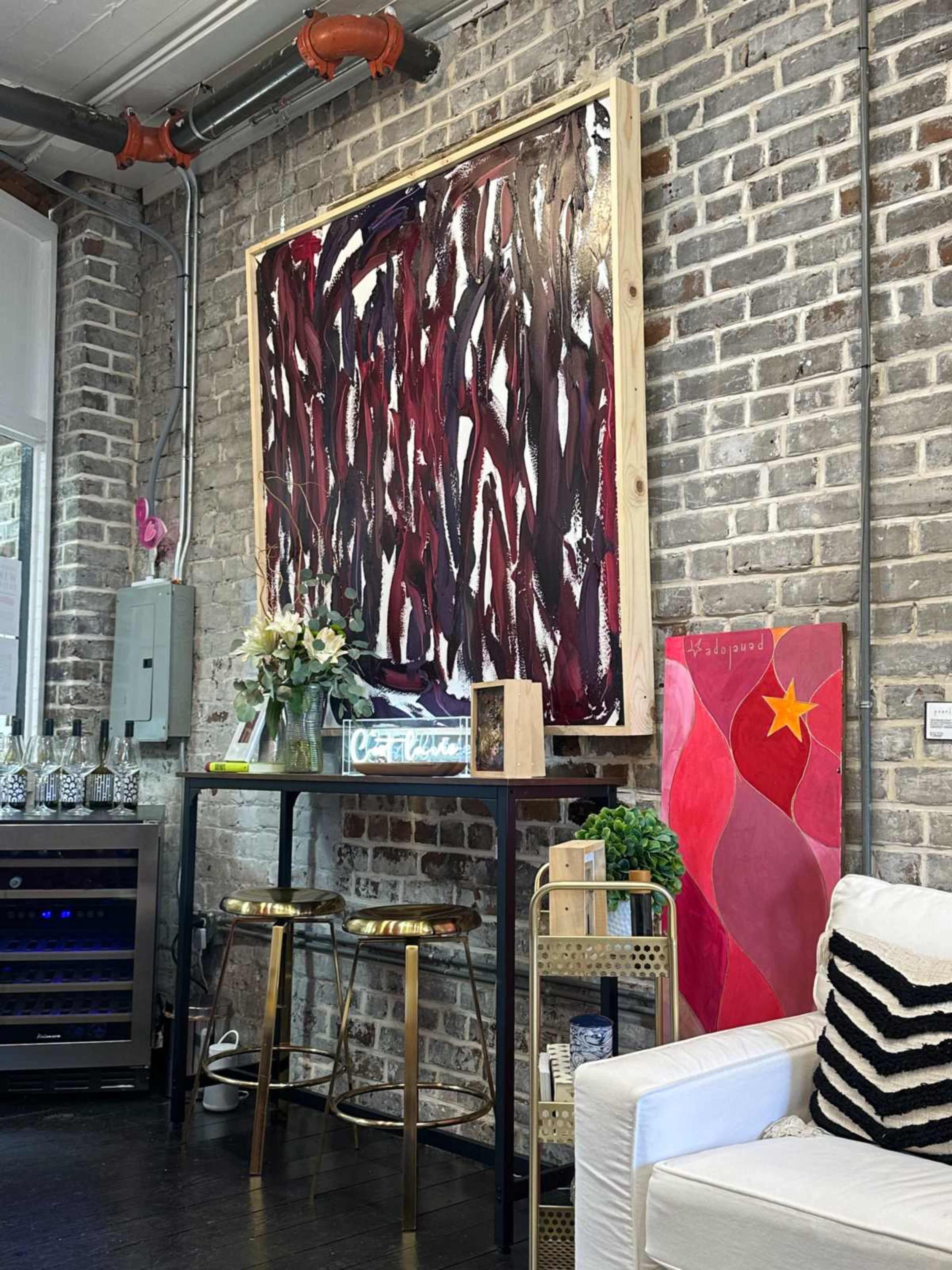 Private Art & Wine Lifestyle Lounge in Downtown Savannah at City Market Image in North Historic District, Savannah, GA
