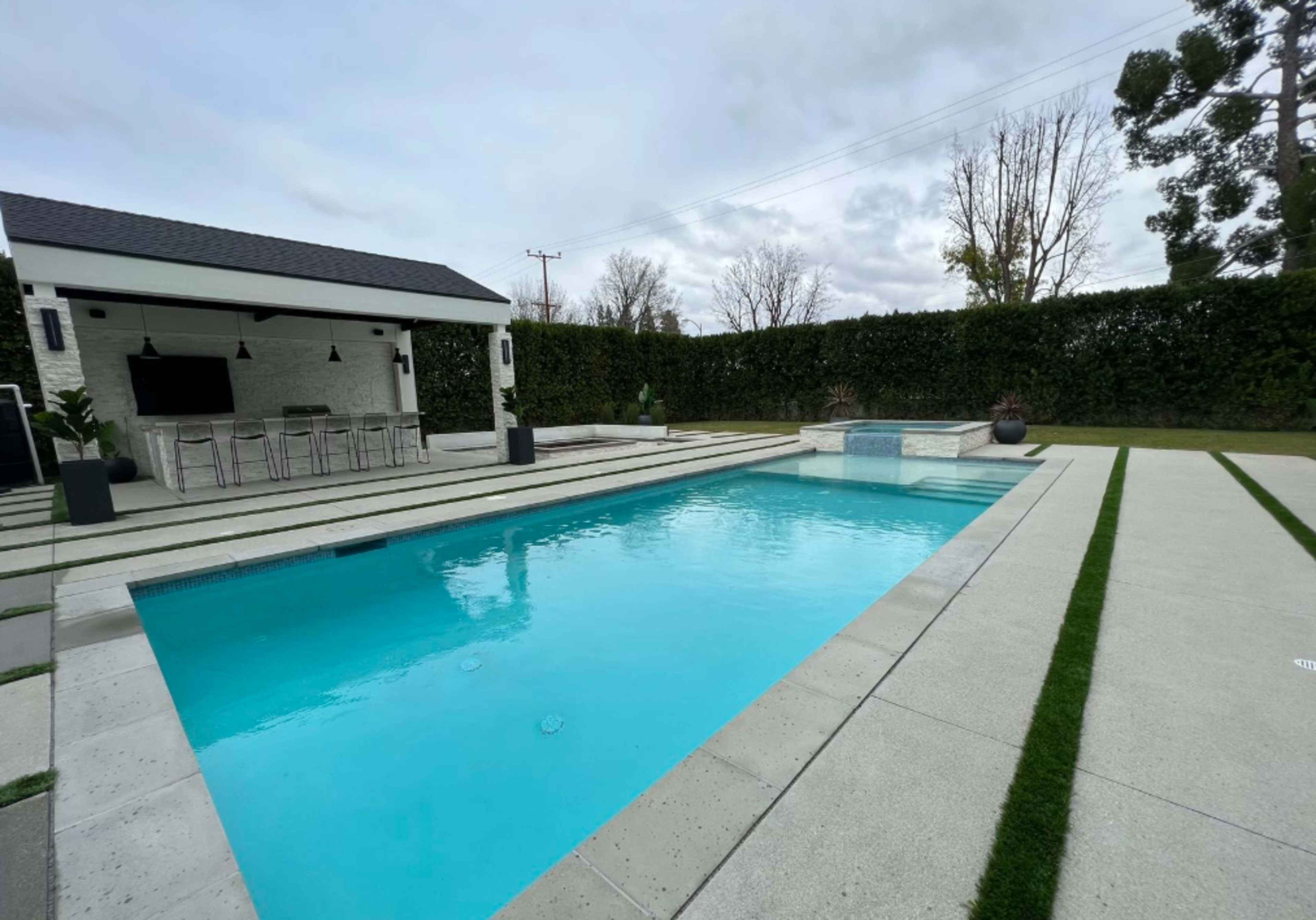 Modern Mansion in LA with Spiral Staircase Image in Tarzana, tarzana, CA