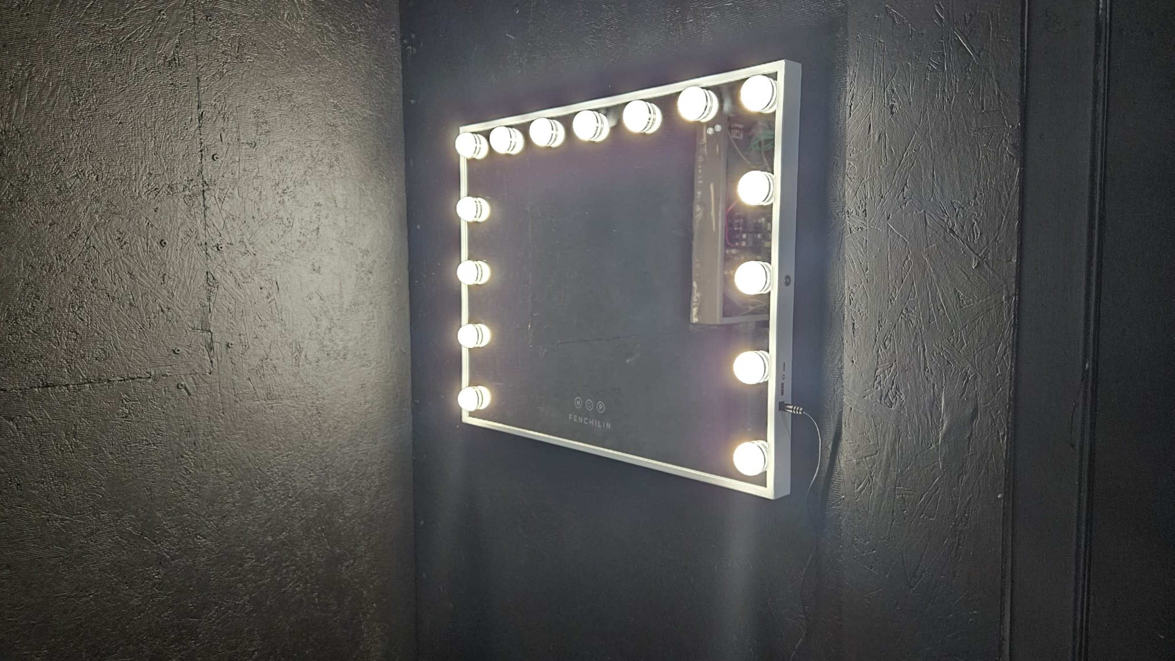 Small Studio Space near ATT Stadium in Arlington Tx Image in West Arlington, Arlington, TX