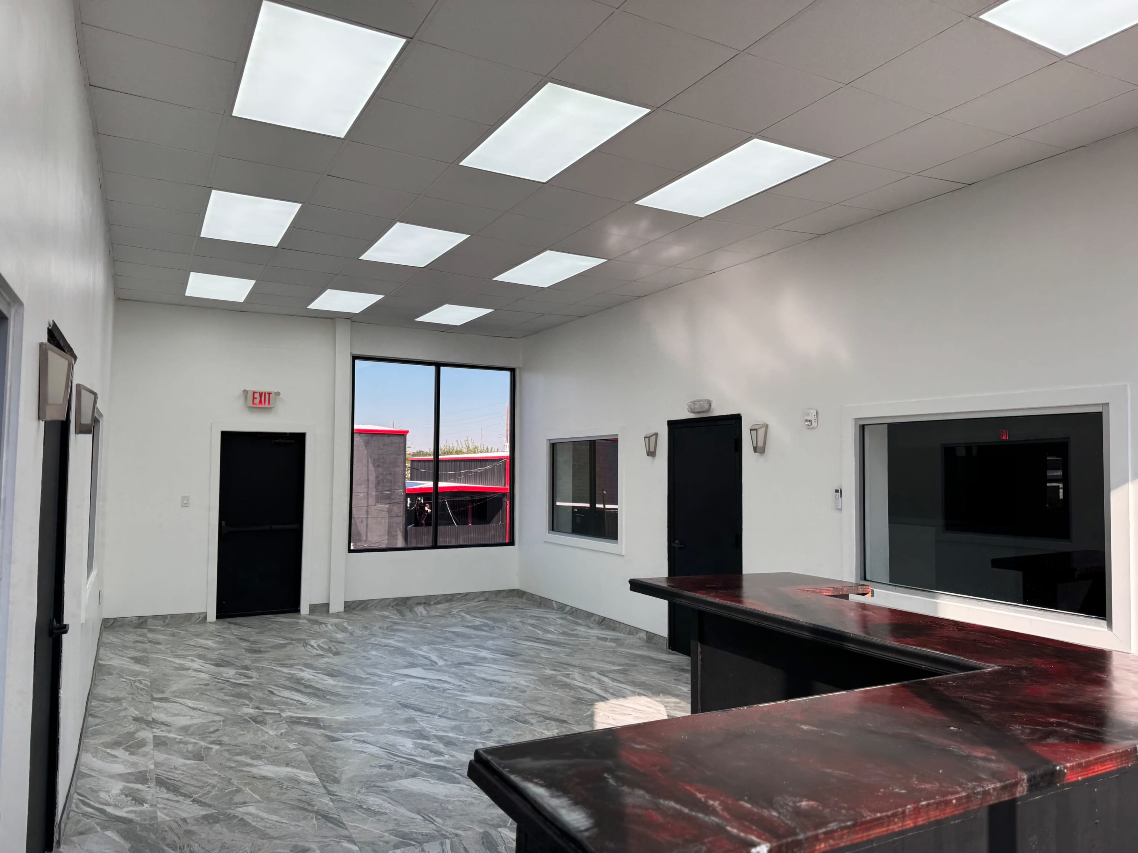 Modern 4,000 Sq Ft Industrial Creative Studio with Bar Set | Photo + Video Production Image in Mid West, Houston, TX