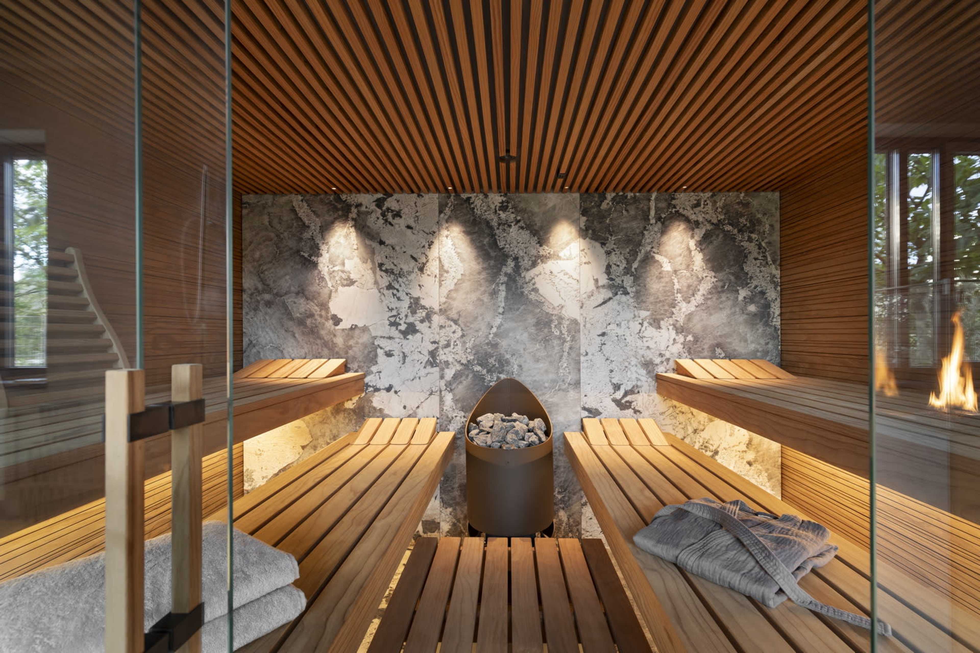 Badezimmer Design Showroom | Industriehalle Image in Vogelsang, Köln