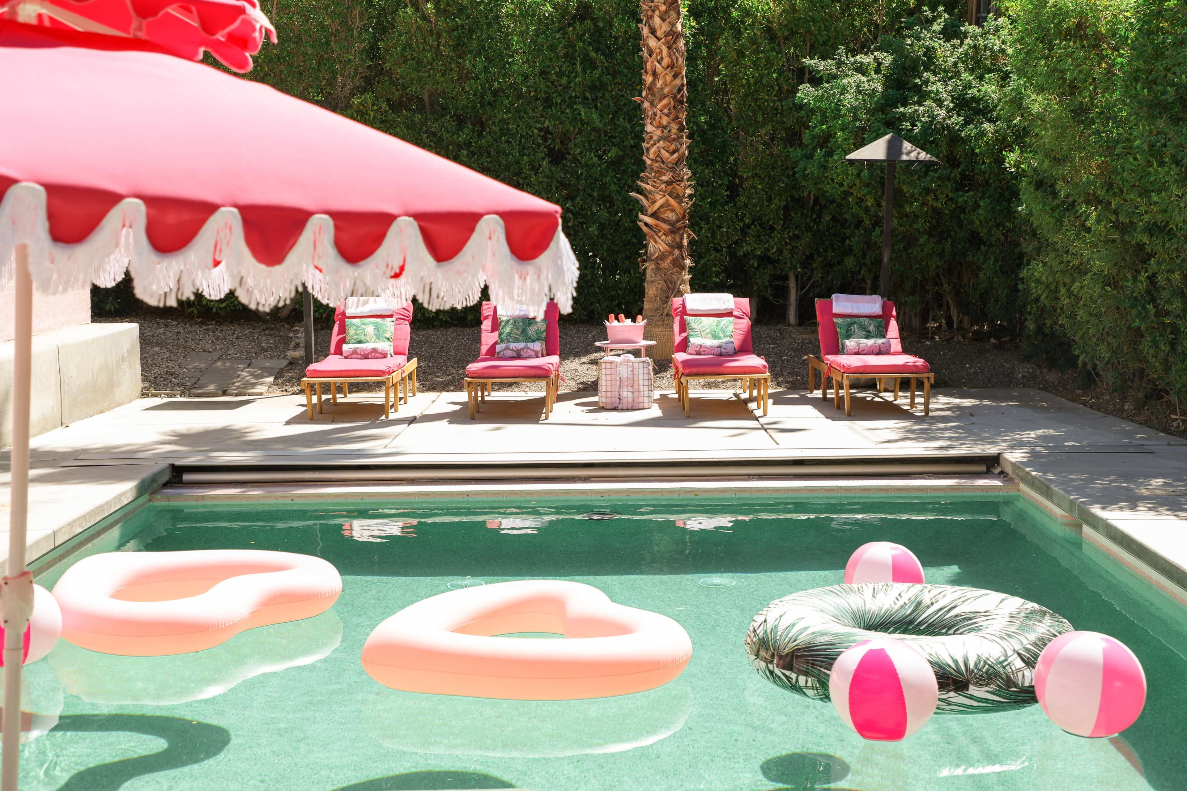 The Palm Baum: Glam Pink Desert Home Image in , Desert Hot Springs, CA