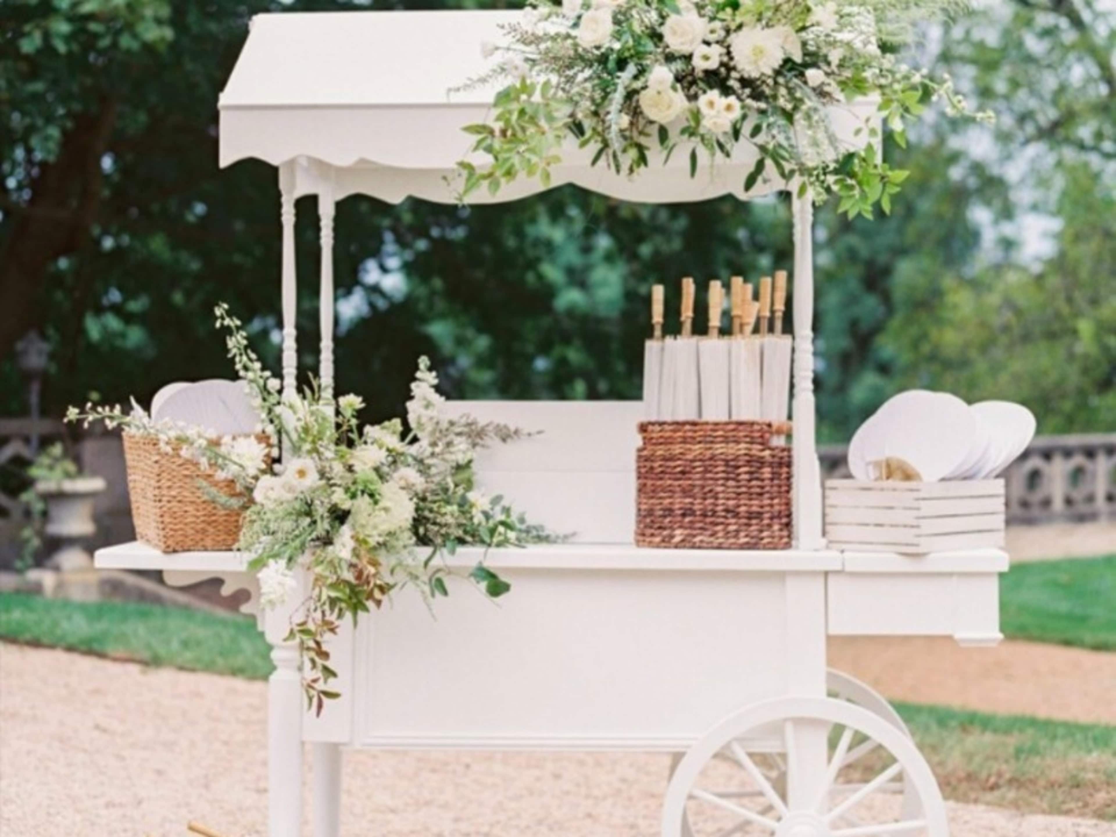 Welcome area Desert table