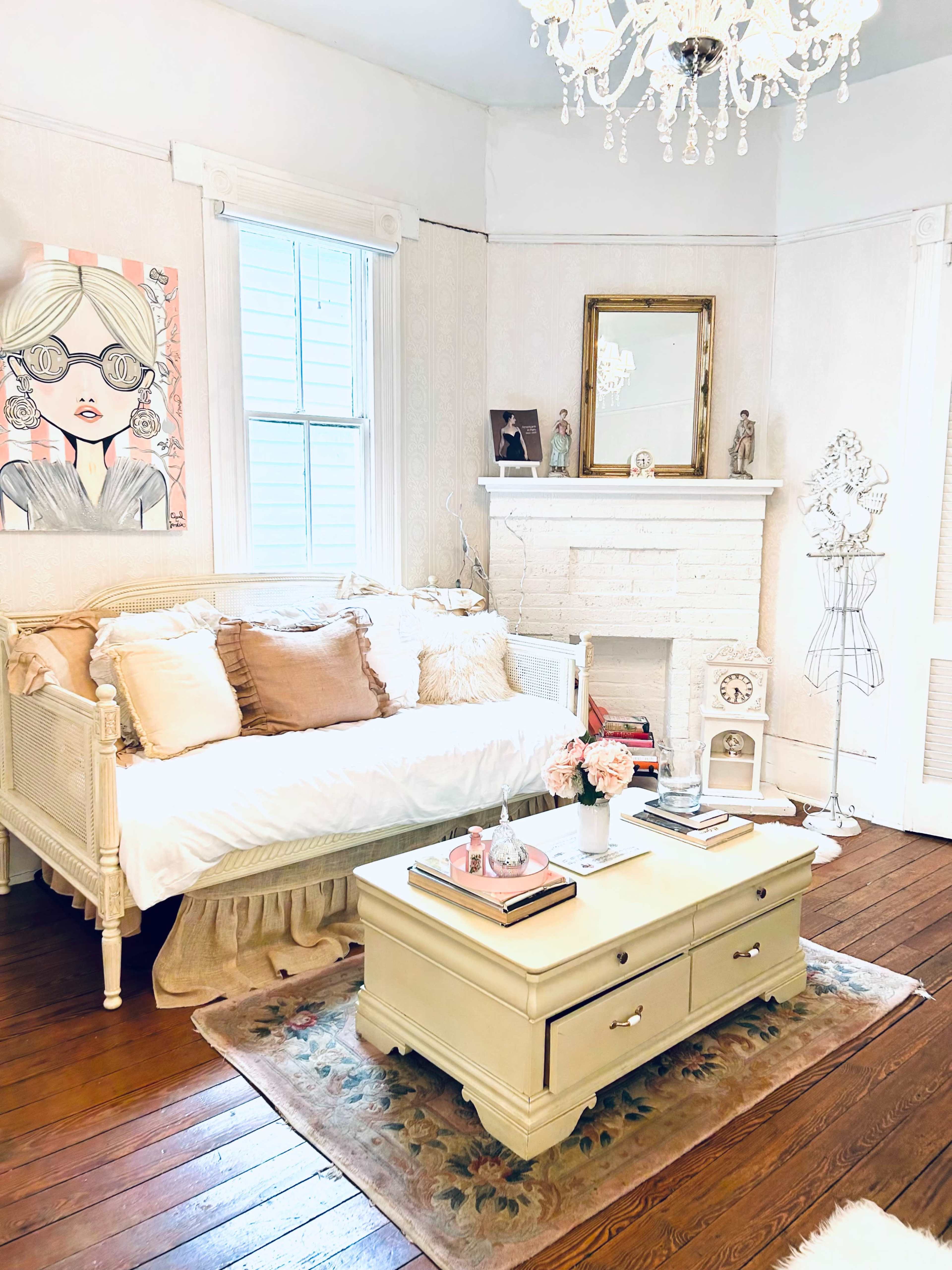 The Elisabeth House-Dollhouse on Canal St Image in Mid-City, New Orleans, LA