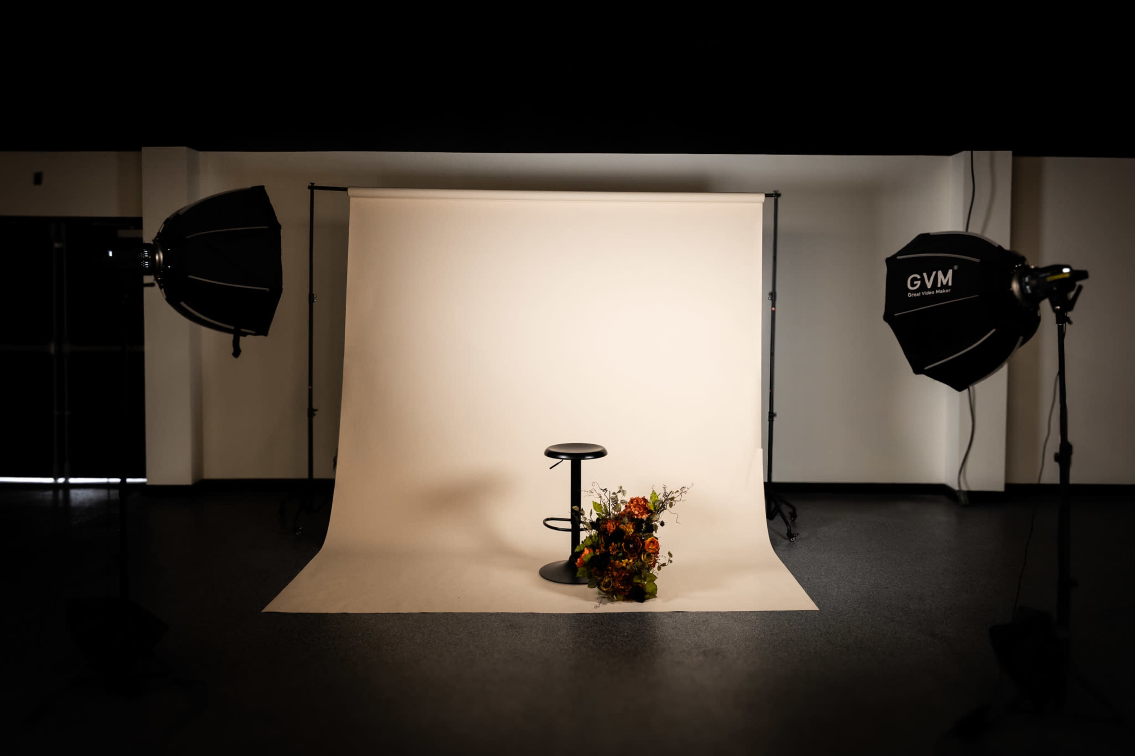 Large, Open, Garage Photography Studio Image in Northwest, Virginia Beach, VA
