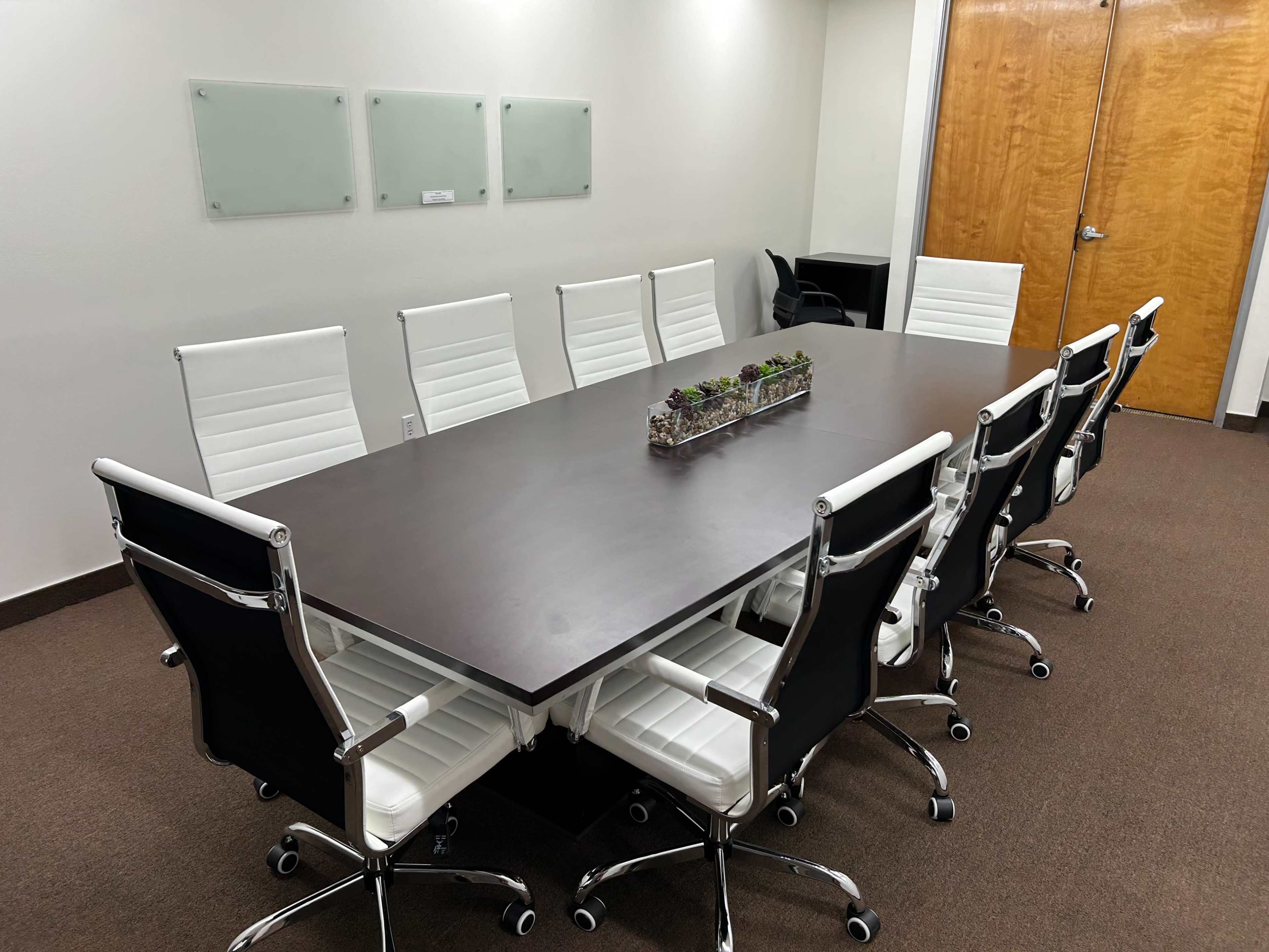 Large Conference Room Image in Mission Viejo, Mission Viejo, CA